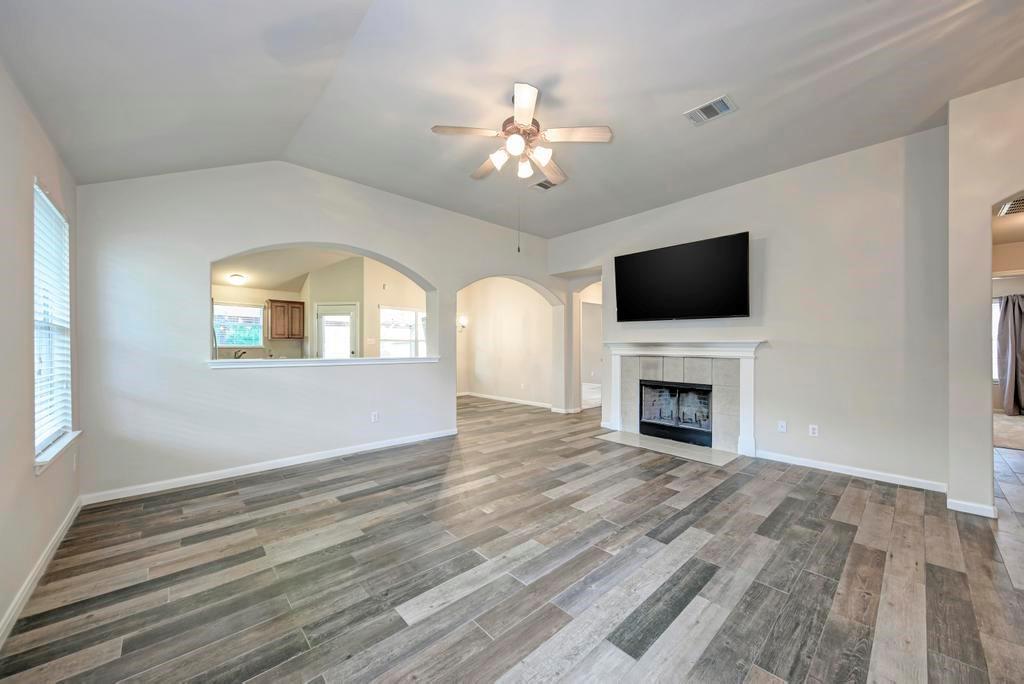 207 Kerley DR — photo 4