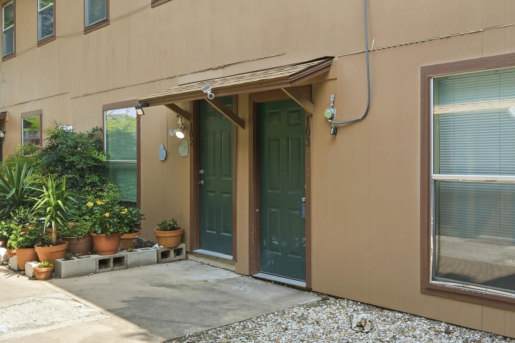 2319 Greenfield PKWY #103 — photo 4