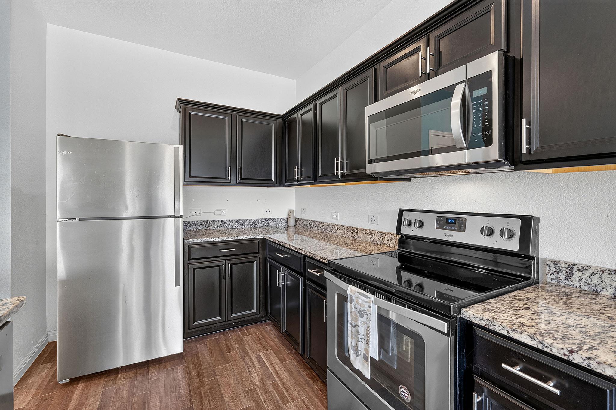 13513 Robert Wagner BND — photo 5