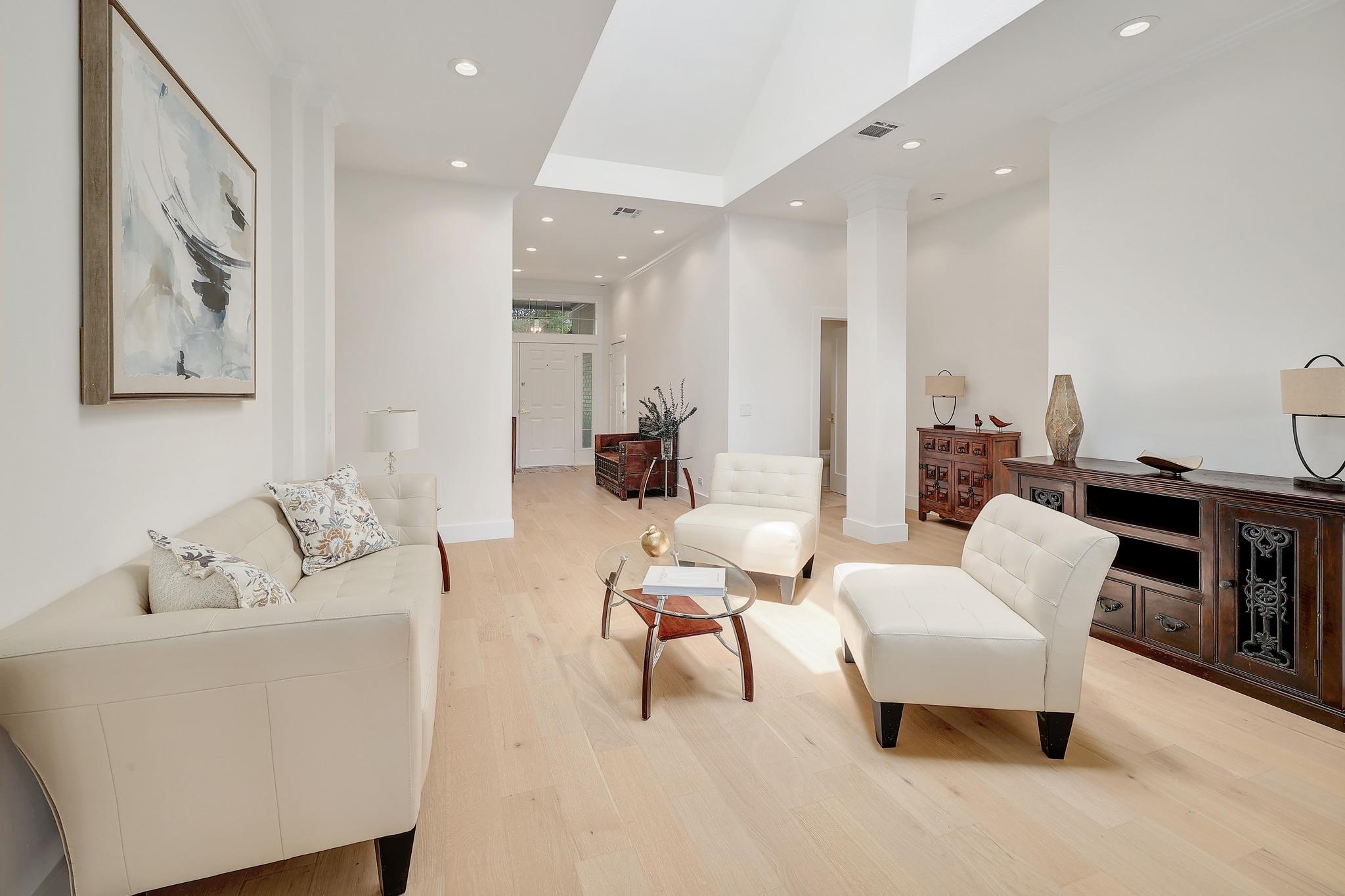 7705 Jester BLVD — photo 4