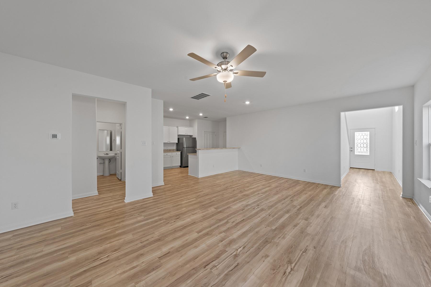 104 Captain Dooley LN — photo 3