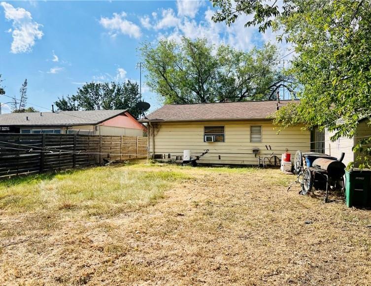 6112 Larch TER — photo 4