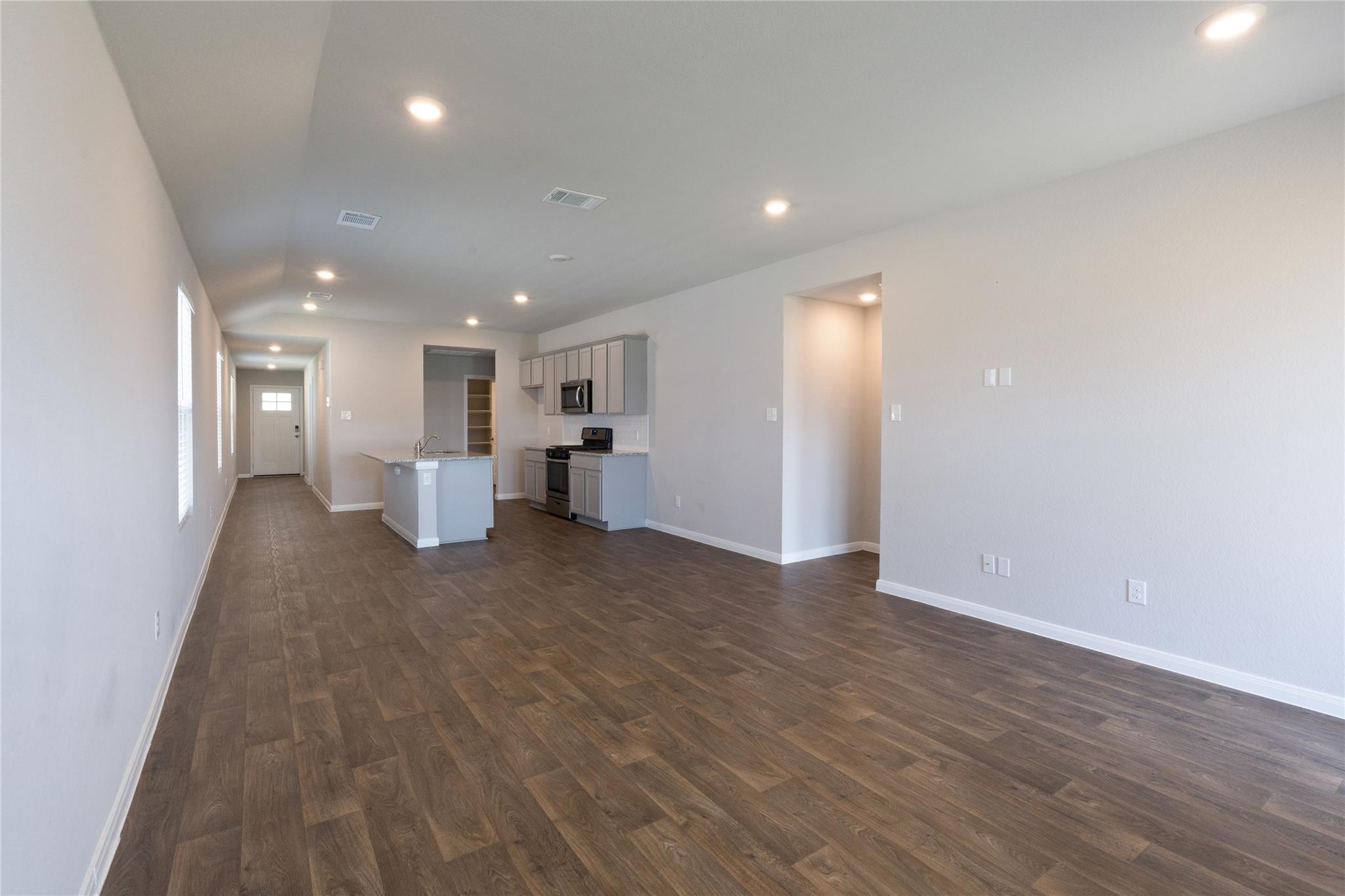 195 Coralbean DR — photo 5