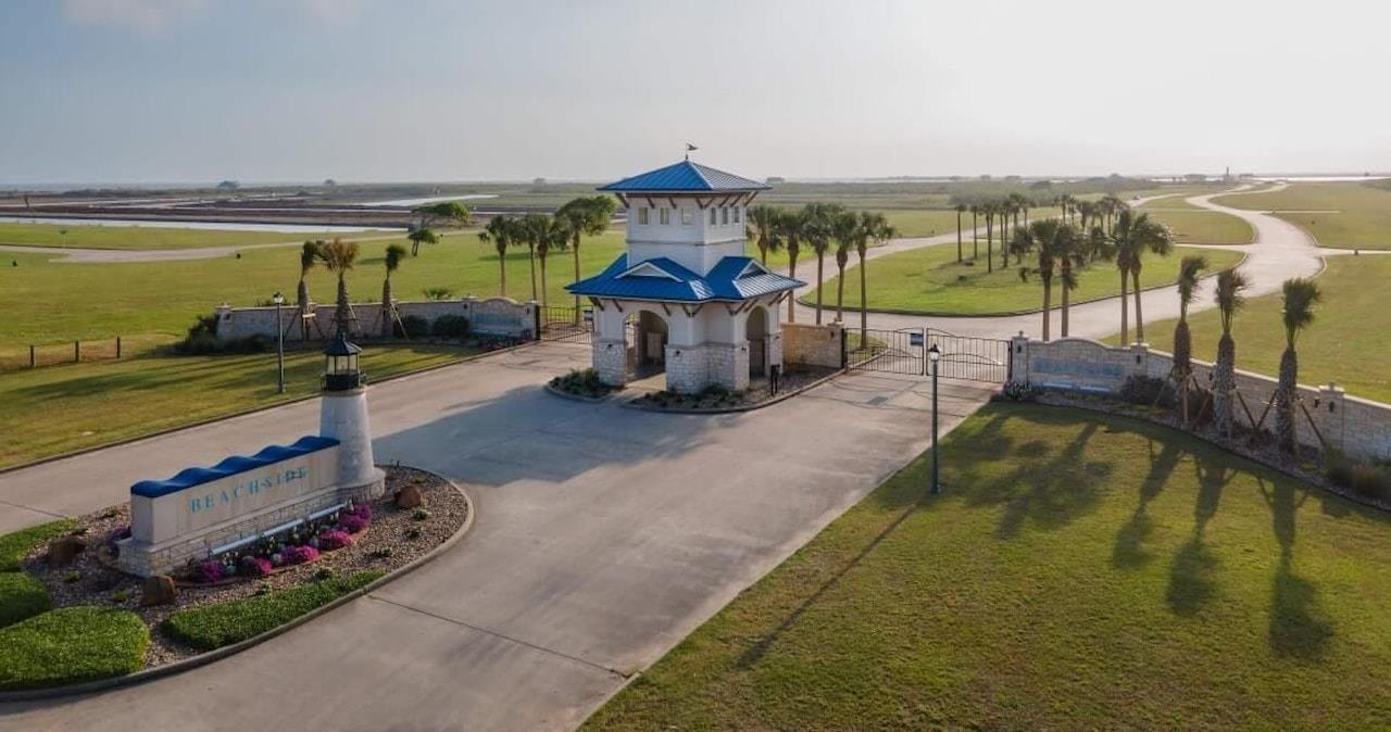 3565 Kiawah CIR — photo 4