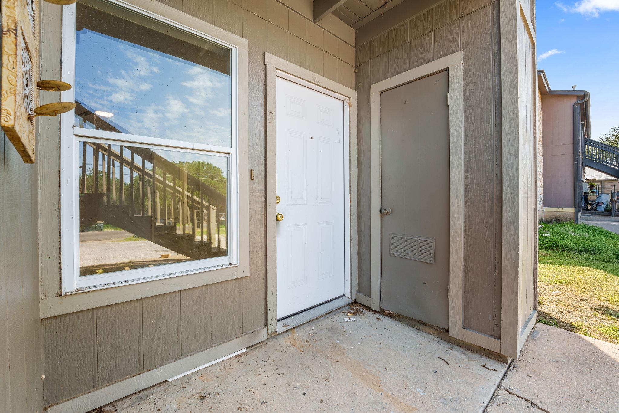 608 Bracewood CIR — photo 3