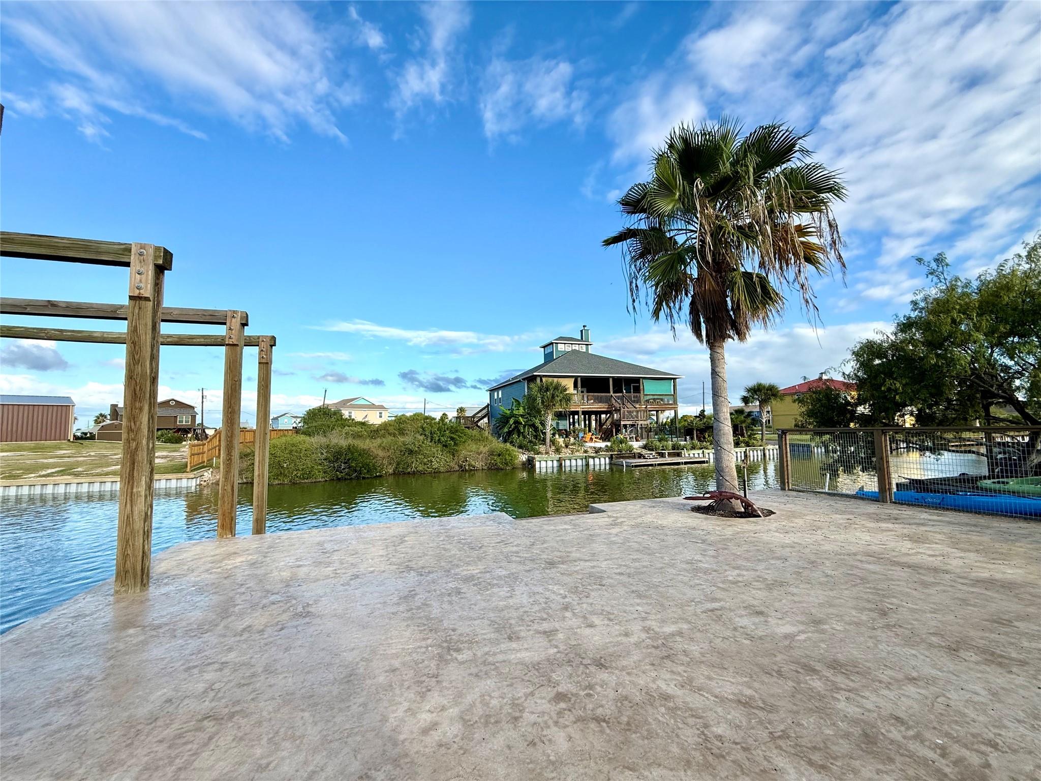 127 Copano Cove RD — photo 4