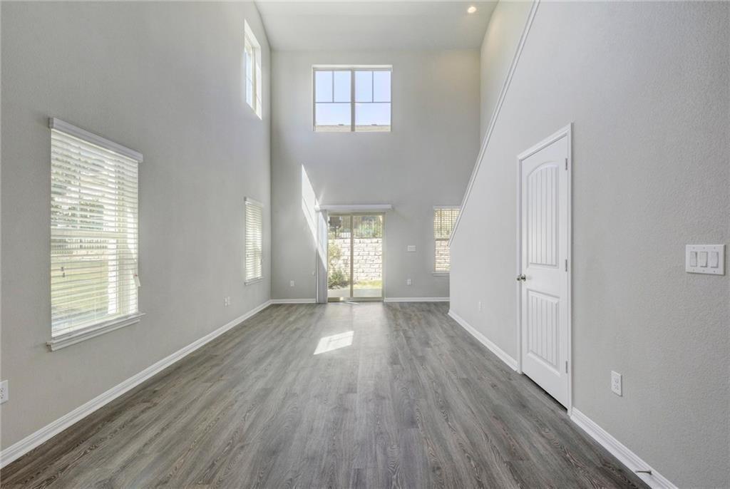 516 Slaughter LN #2301 — photo 3