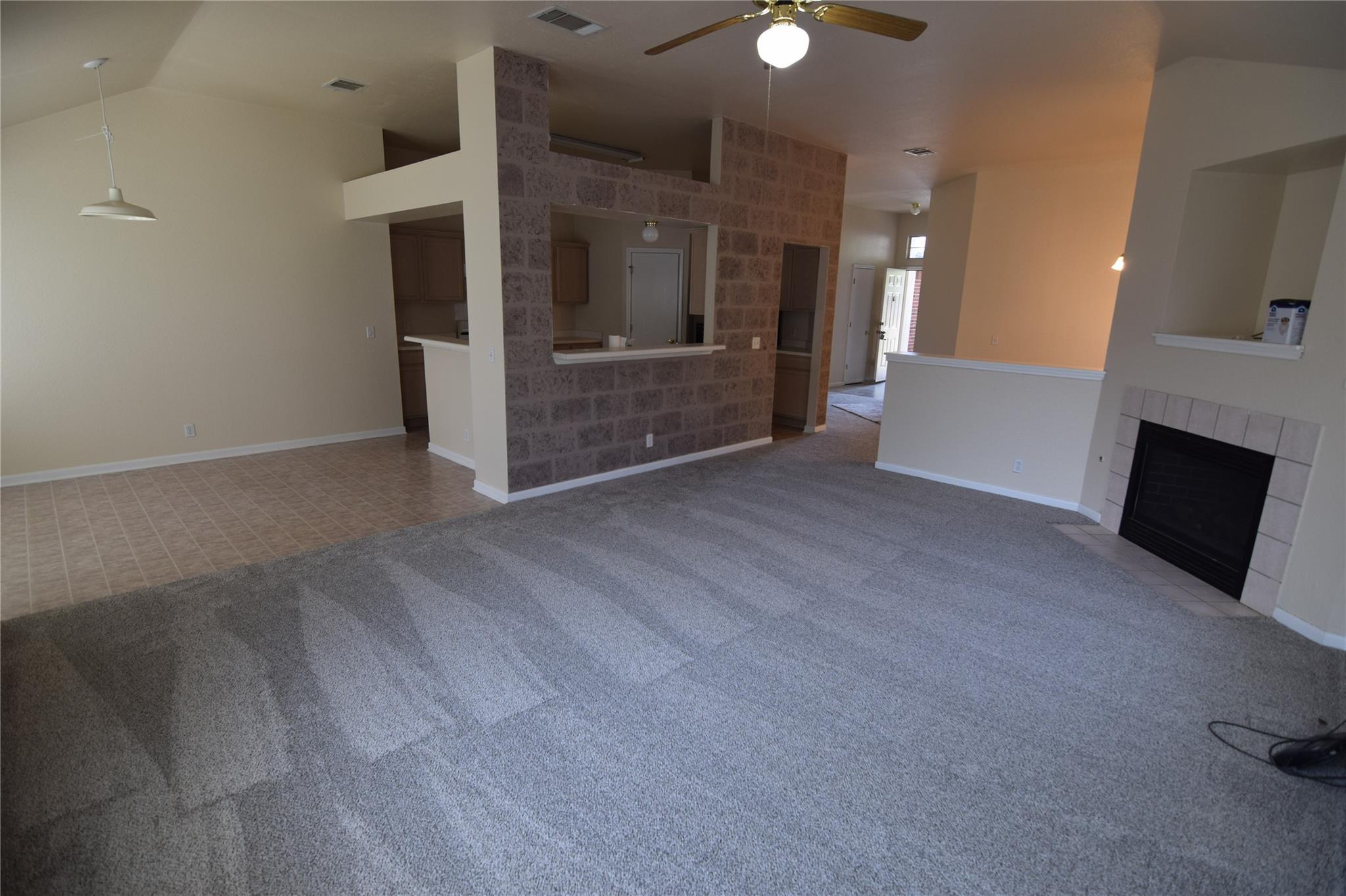 380 Zebra DR — photo 4