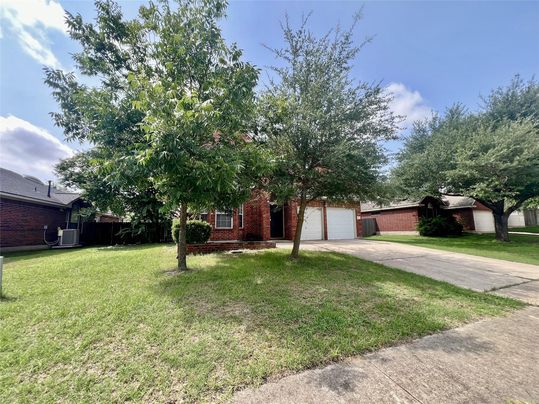 1111 Glendalough DR — photo 3