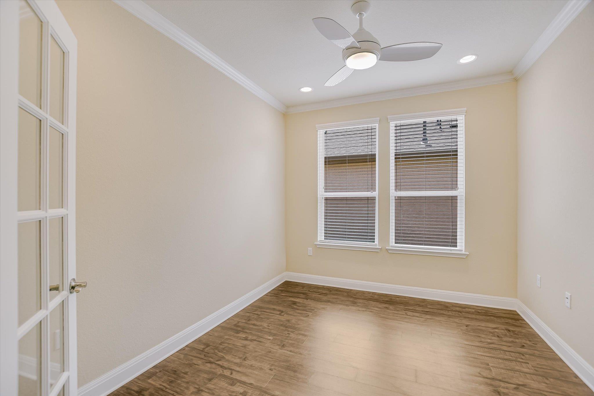 210 Rockport ST — photo 3