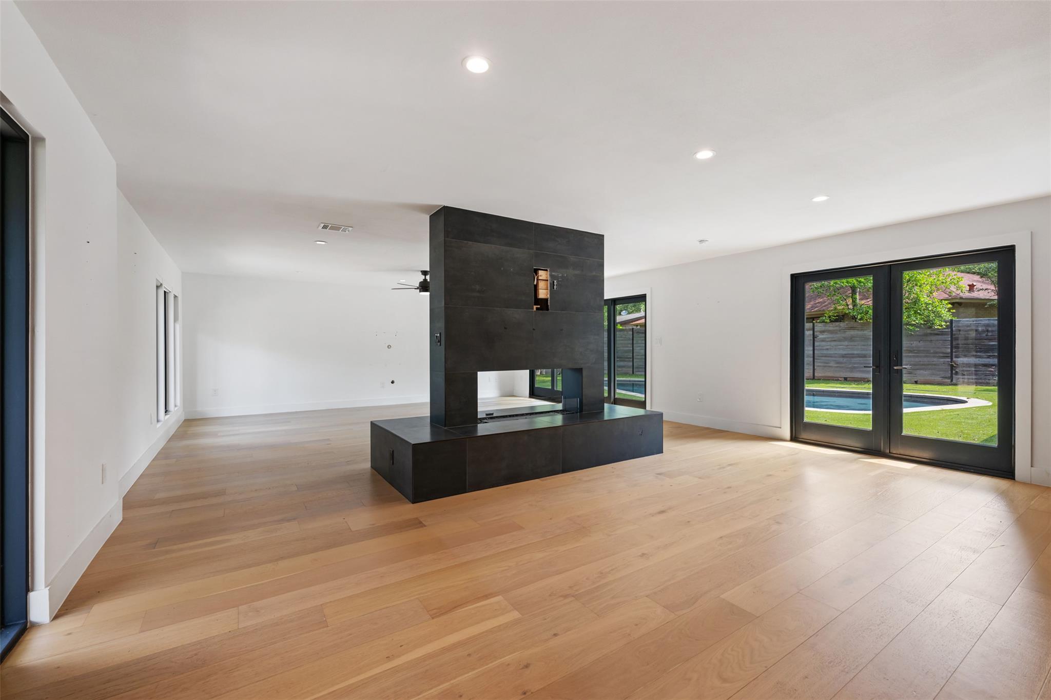 8900 Point West DR — photo 5