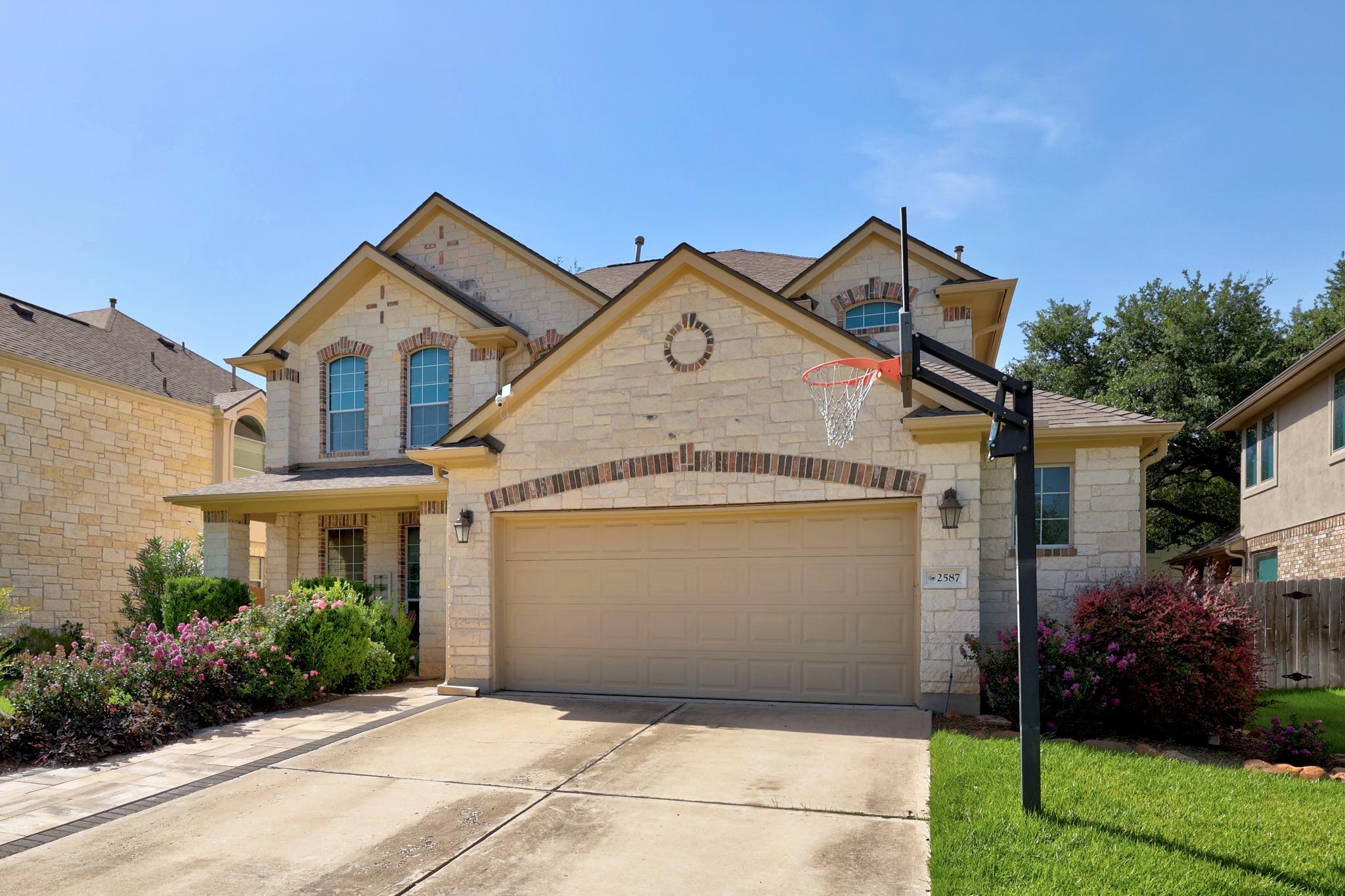 2587 Arbor DR — photo 3