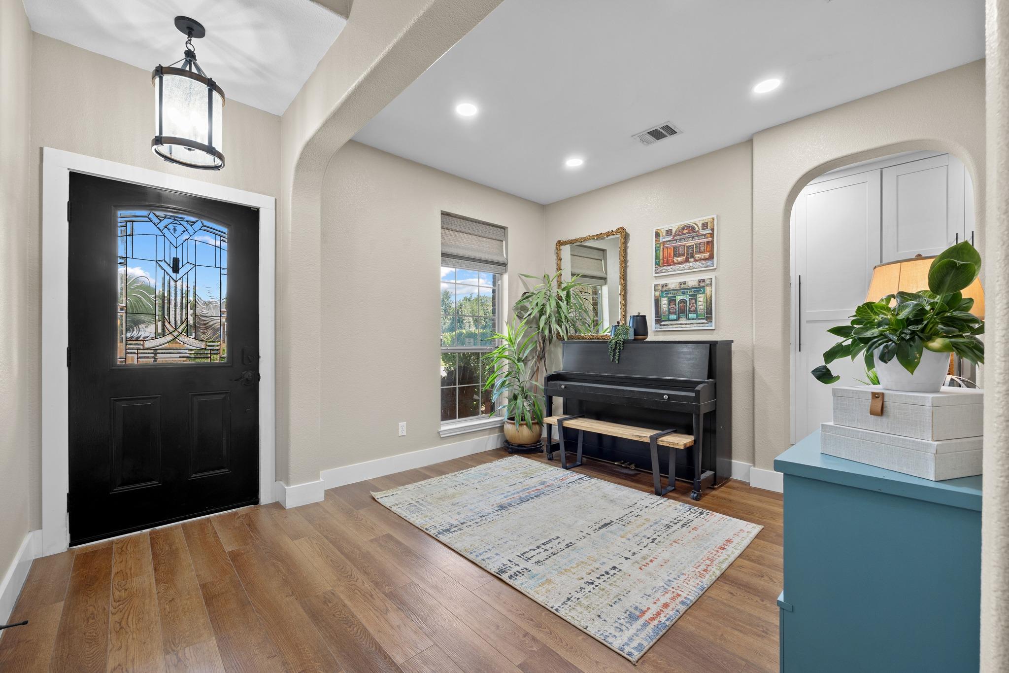 2587 Arbor DR — photo 5