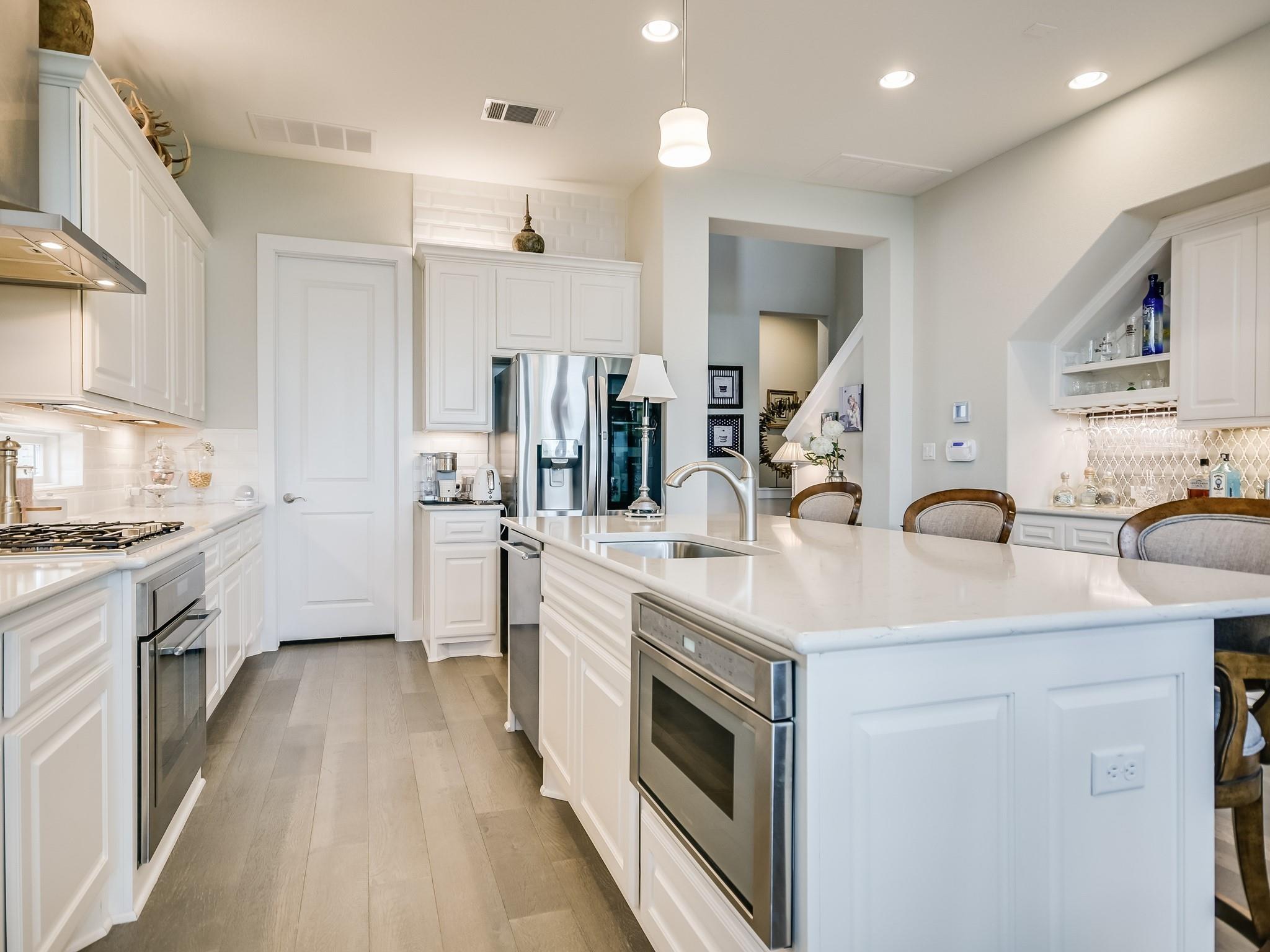 404 Marina View WAY — photo 3