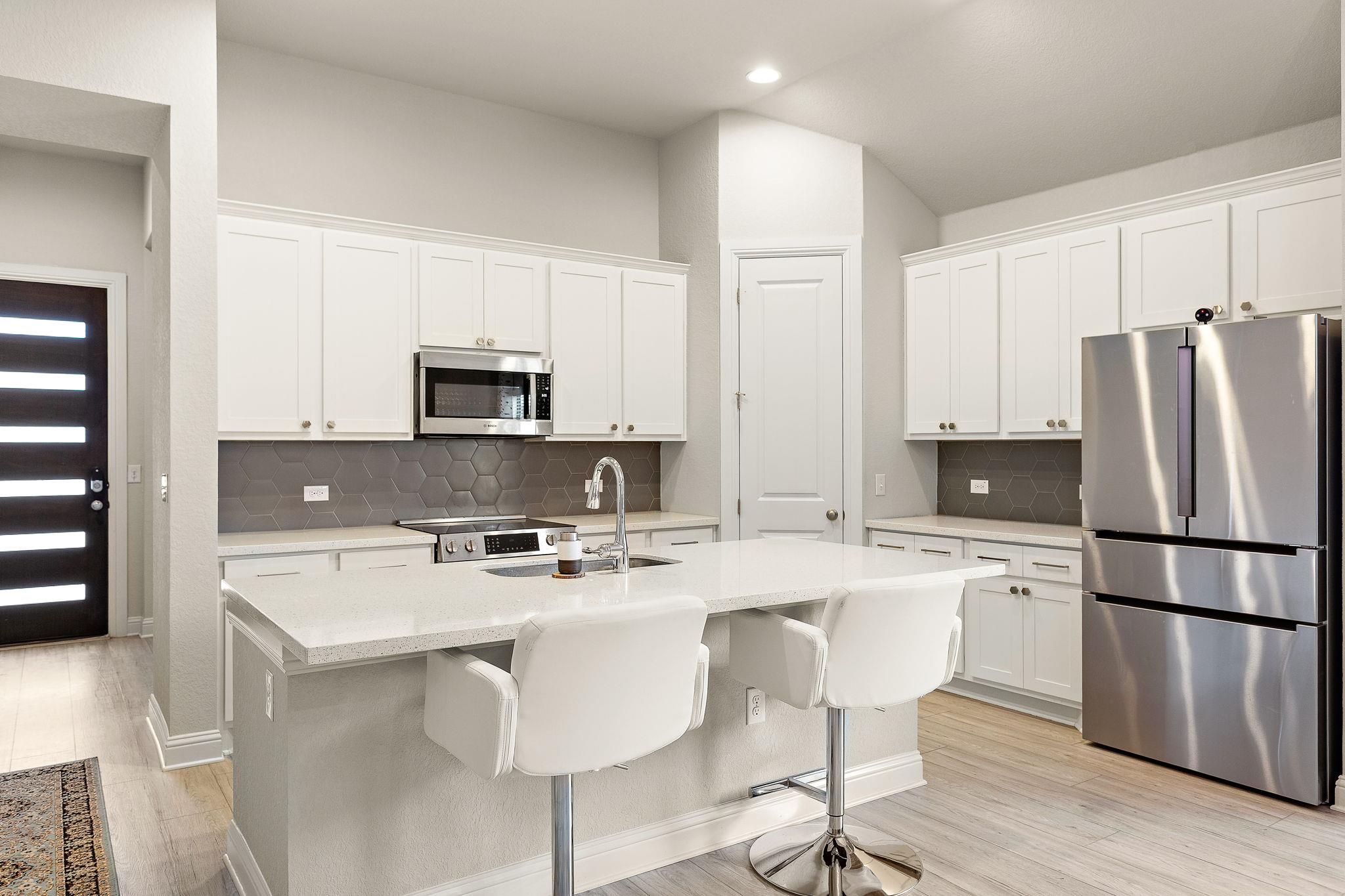 16525 Summery ST — photo 3