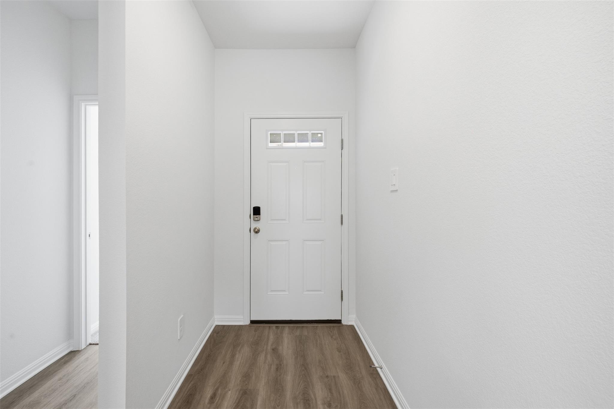 121 Honey Bee RD — photo 4