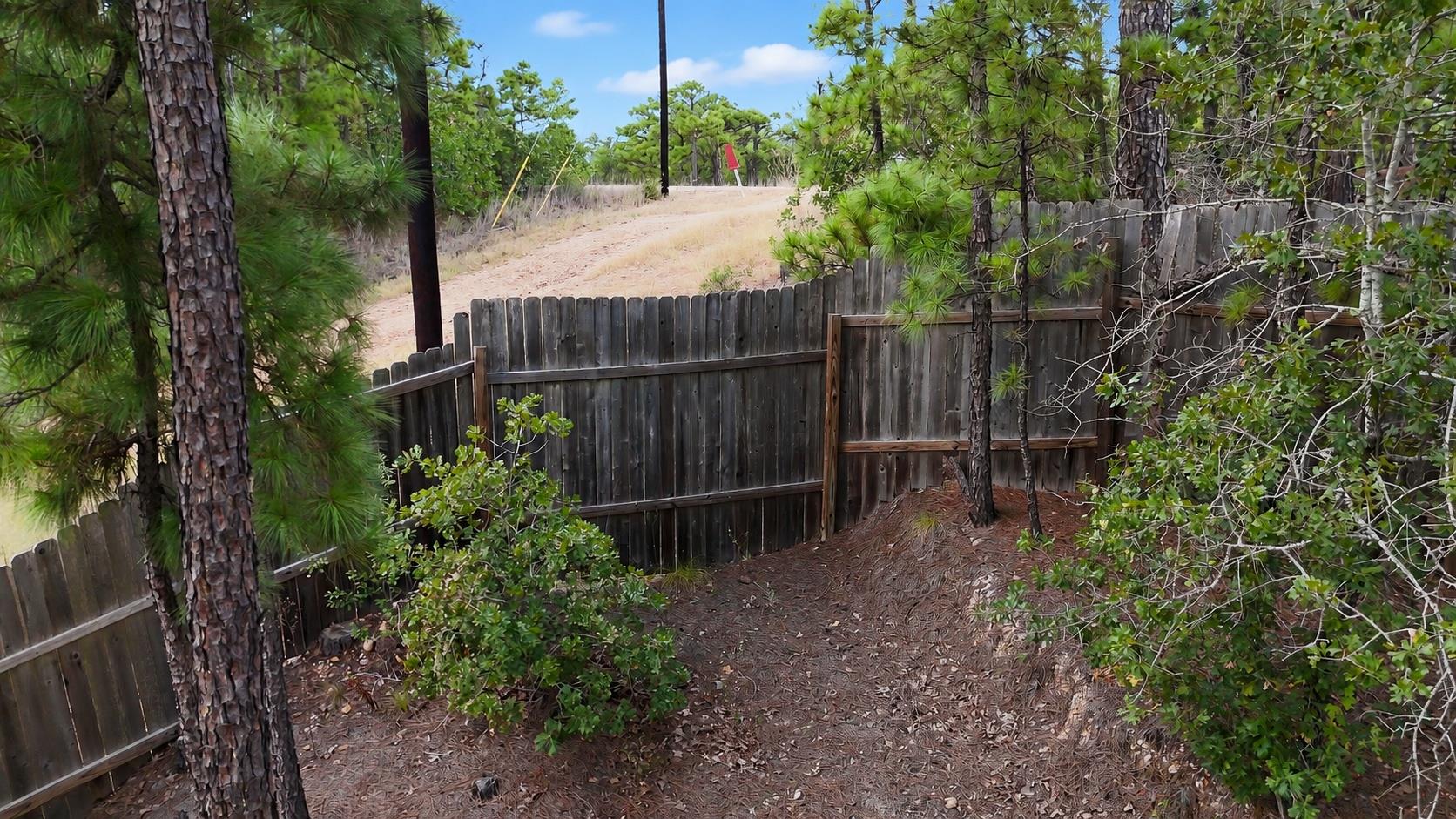 126 & 127 Grand Canyon DR — photo 3
