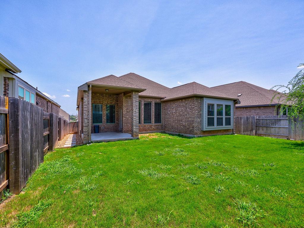 229 Heartleaf RD — photo 4