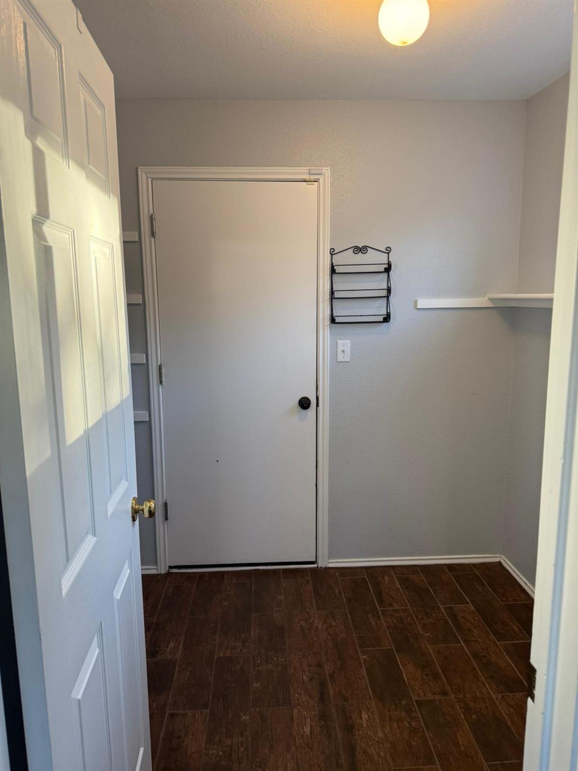 612 Blair Ave — photo 4