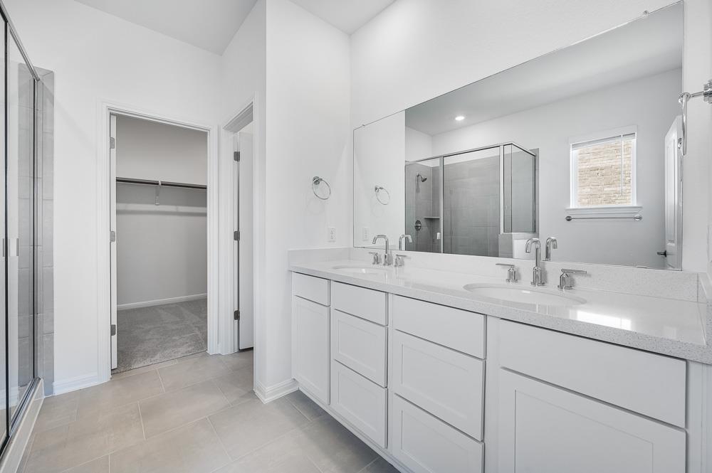4004 Wynn RD — photo 4