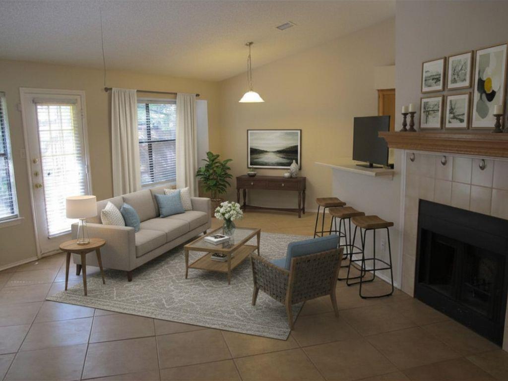 1301 Texas Oak WAY — photo 3