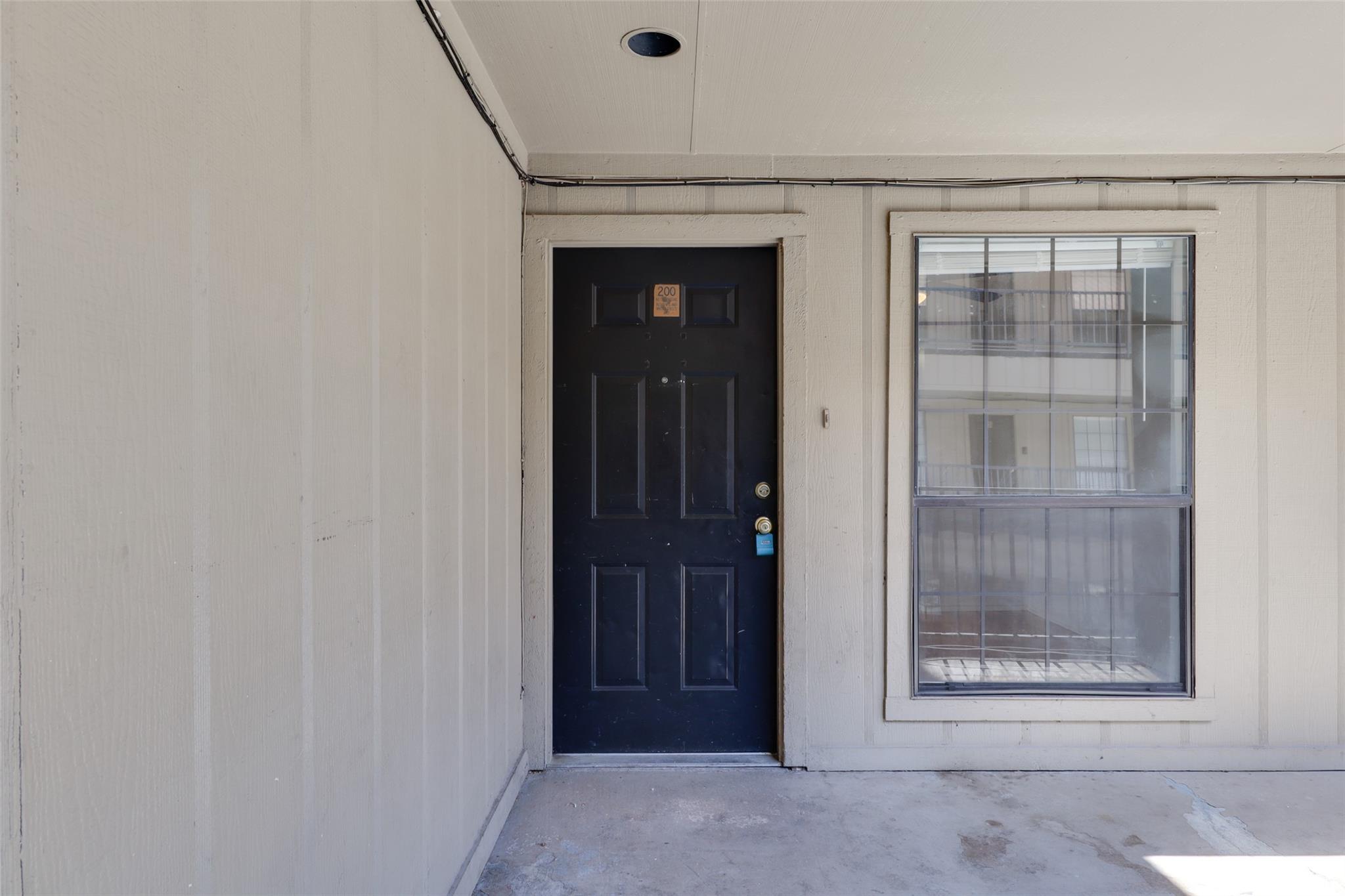 2401 Leon ST #200 — photo 4