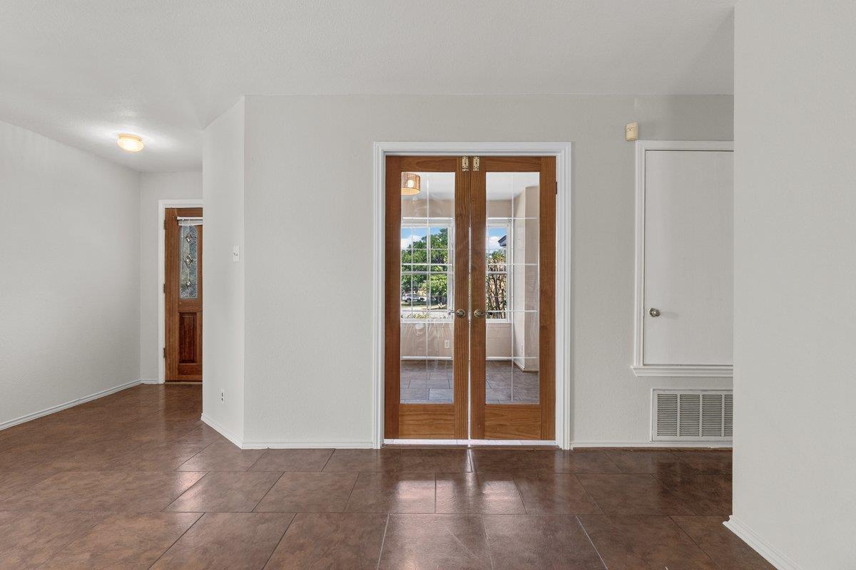 101 Presidio DR — photo 5