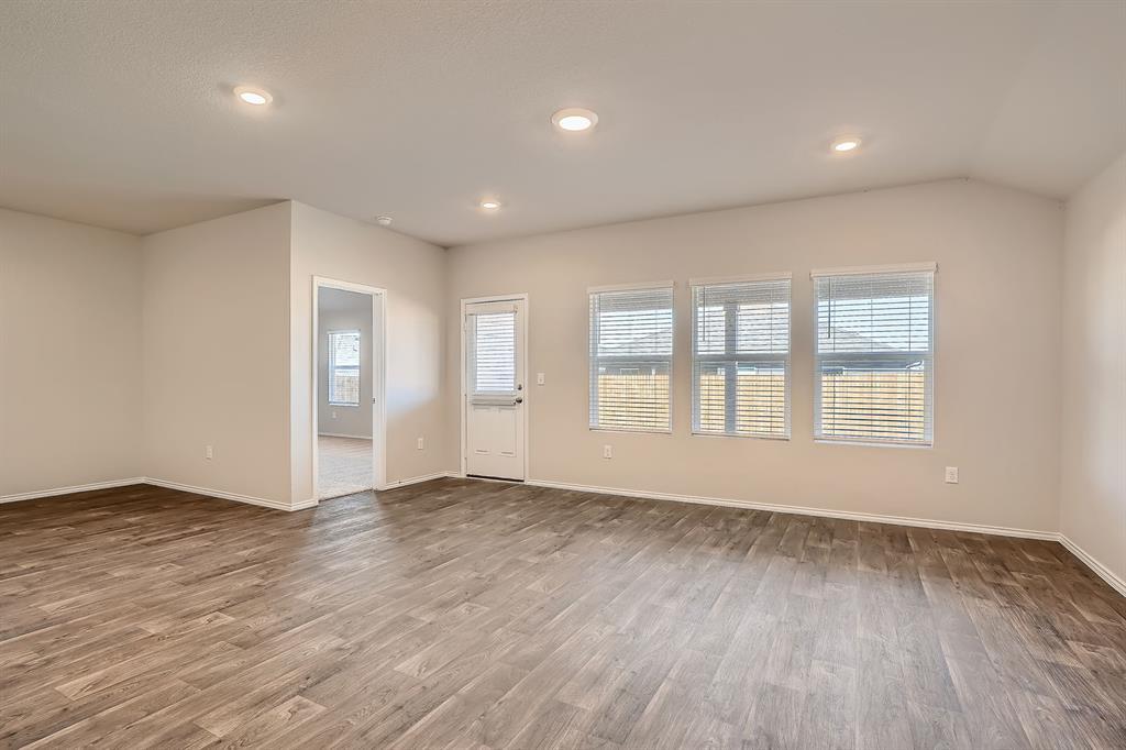 5832 Brocade DR — photo 4