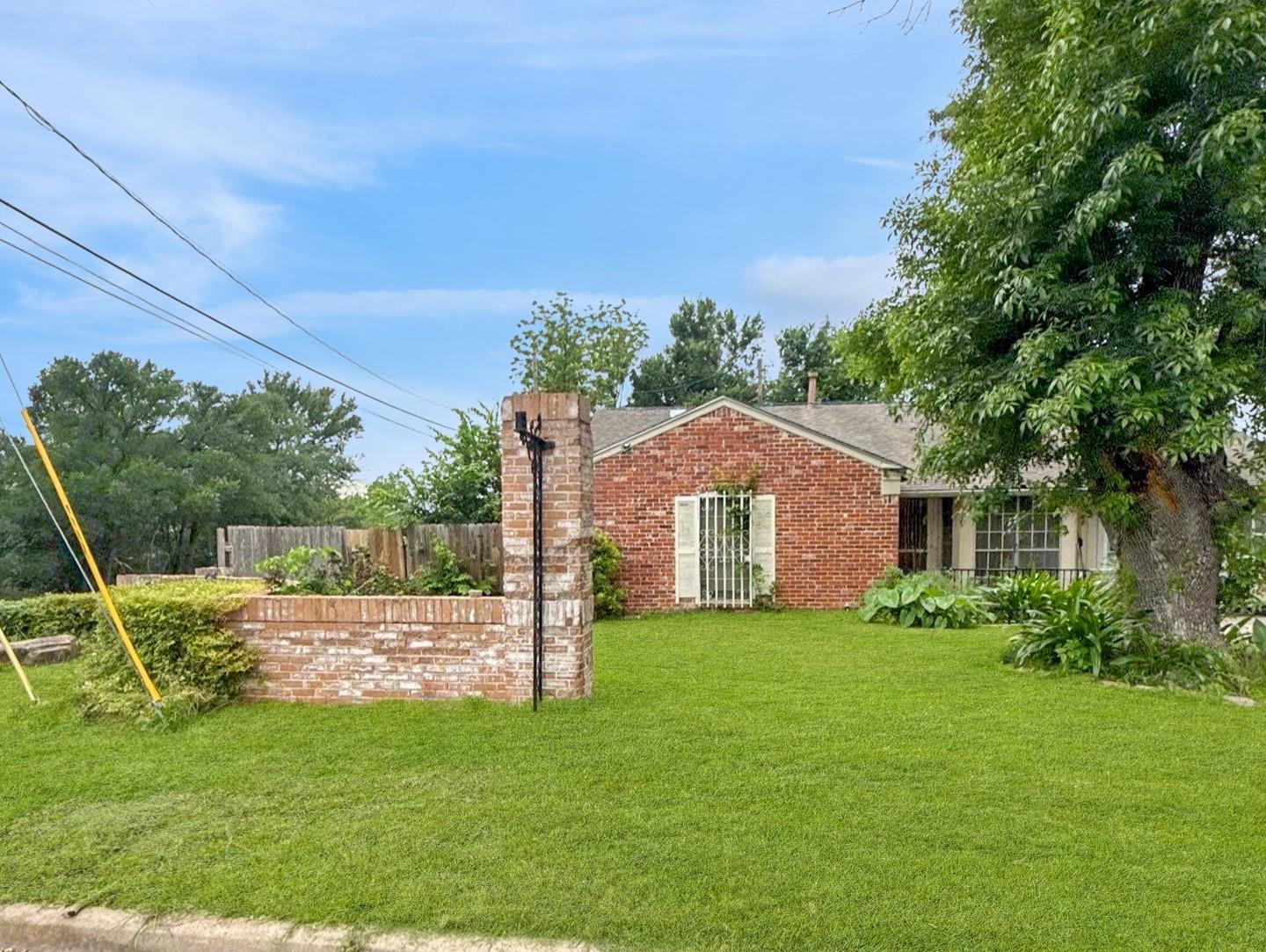 5205 Stone Gate DR — photo 4