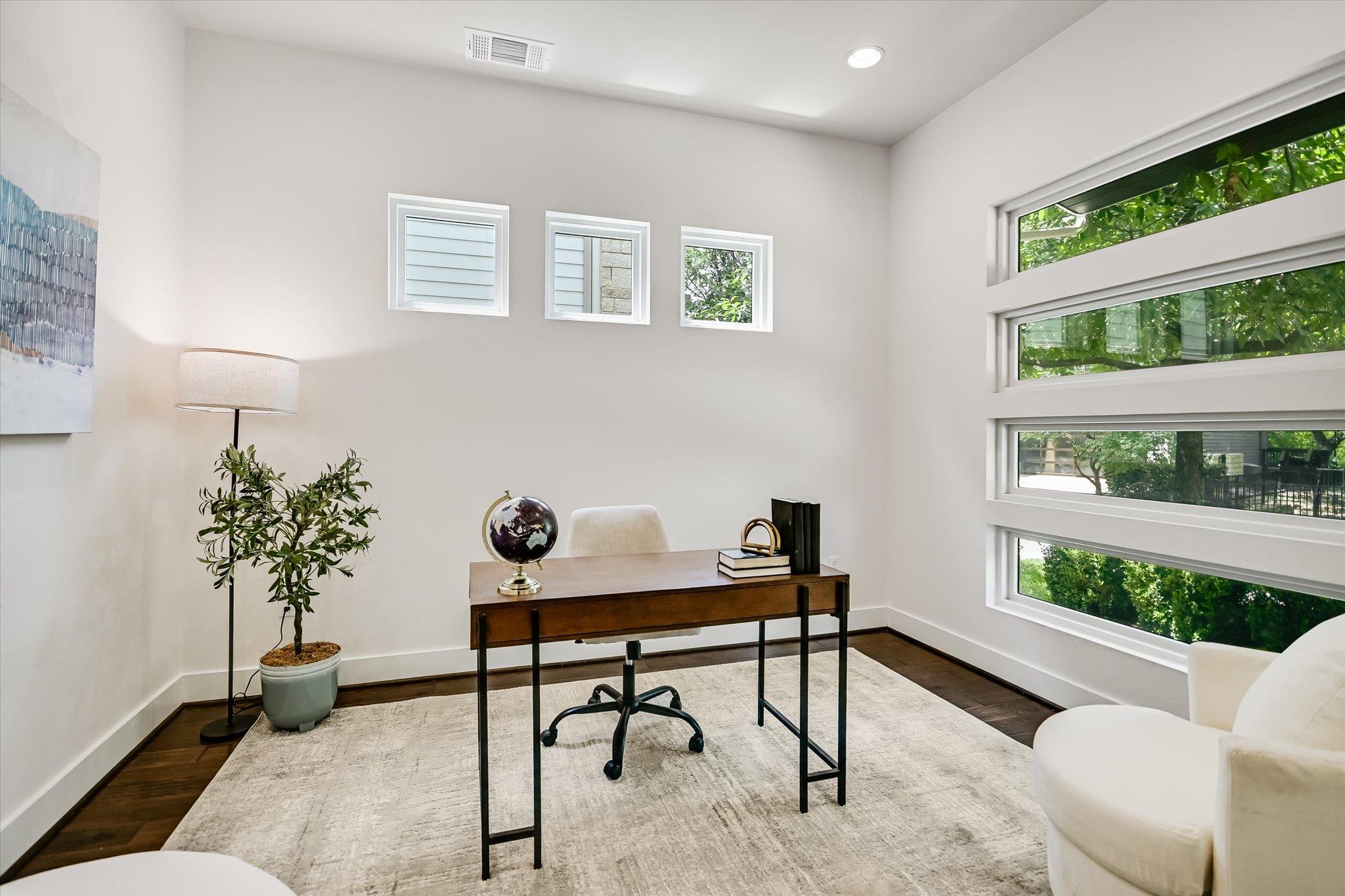 2807 Del Curto RD #J — photo 3