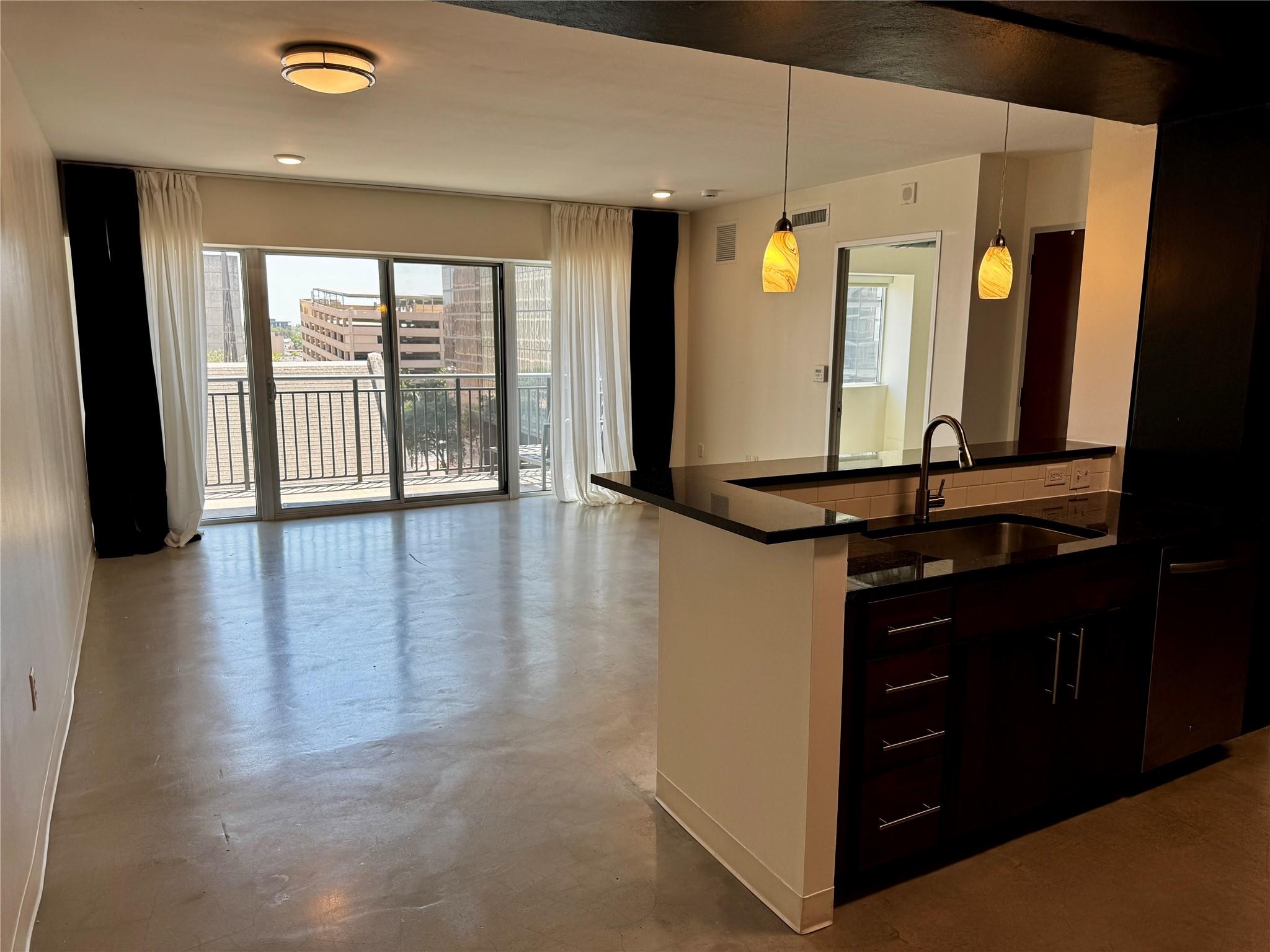 800 Brazos ST #903 — photo 3