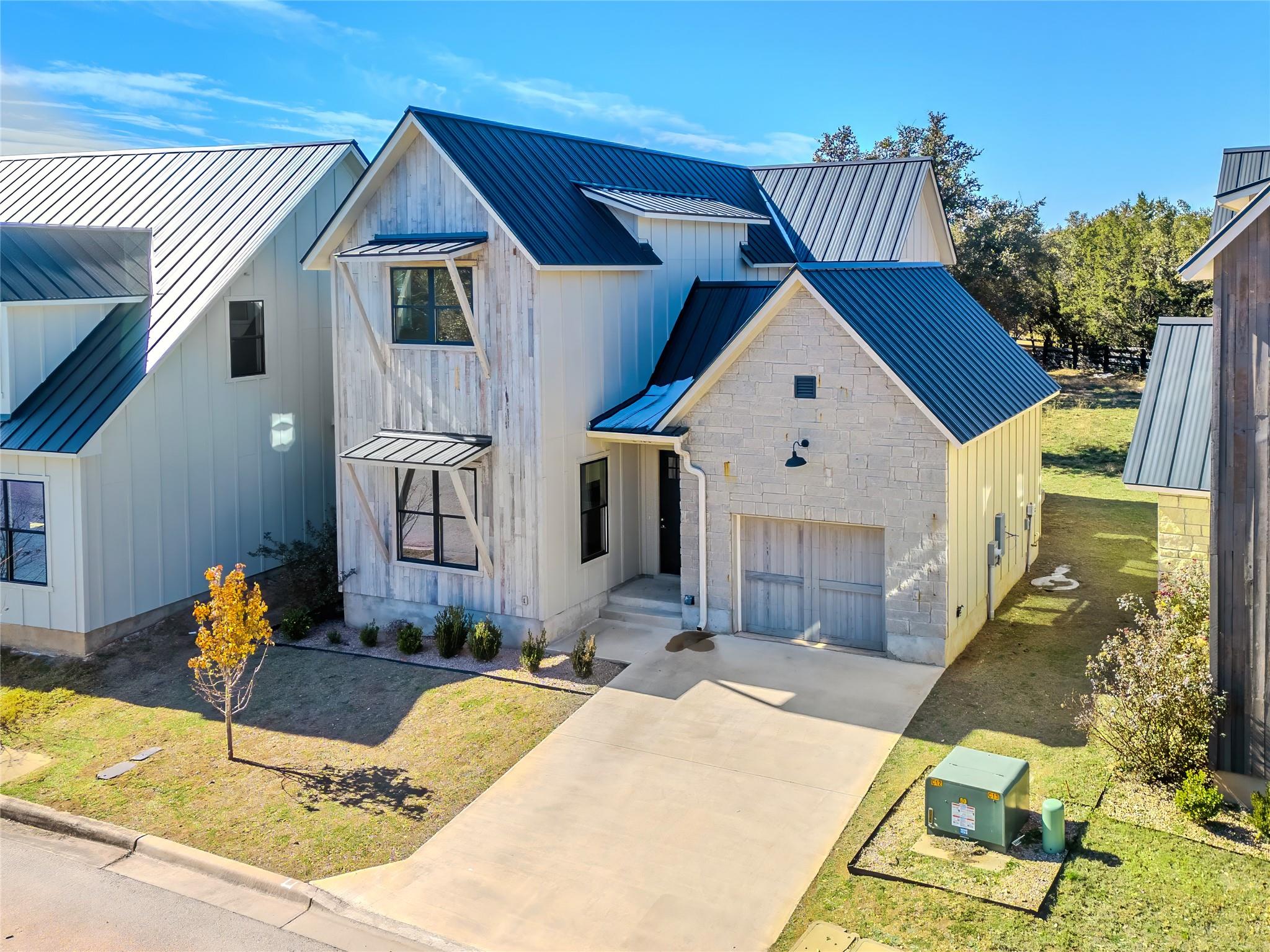 2400 Bruin DR #27 — photo 4