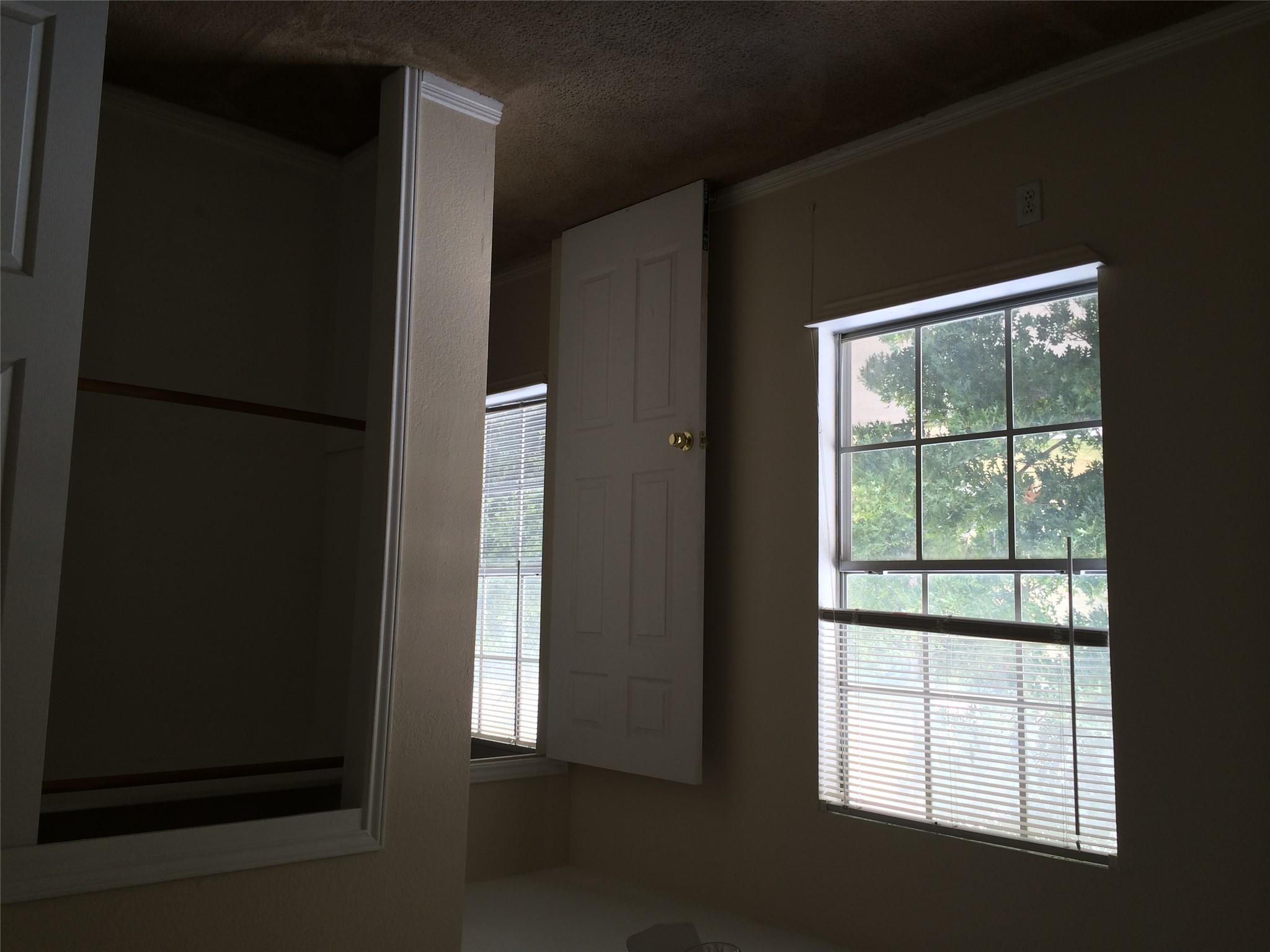 3003-C WHISPER OAKS LN #C — photo 5