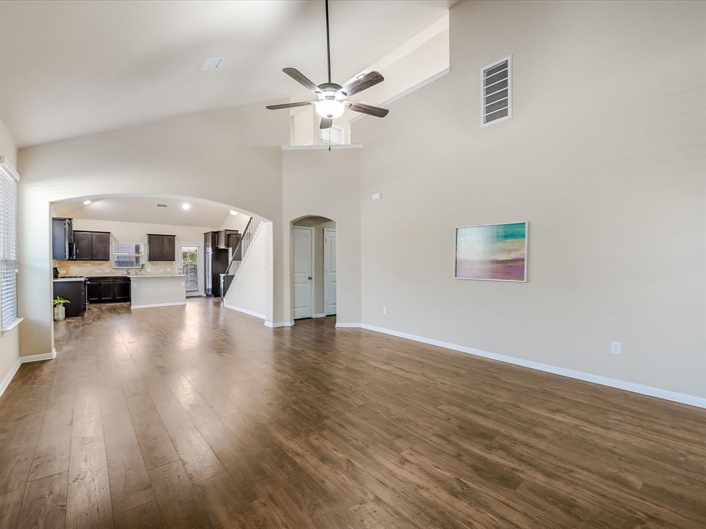 141 Serrano ST — photo 3