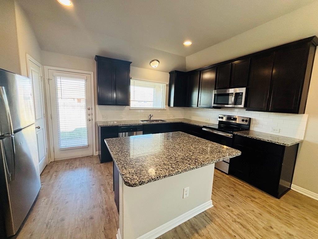 1303 Bear Peak LN — photo 3