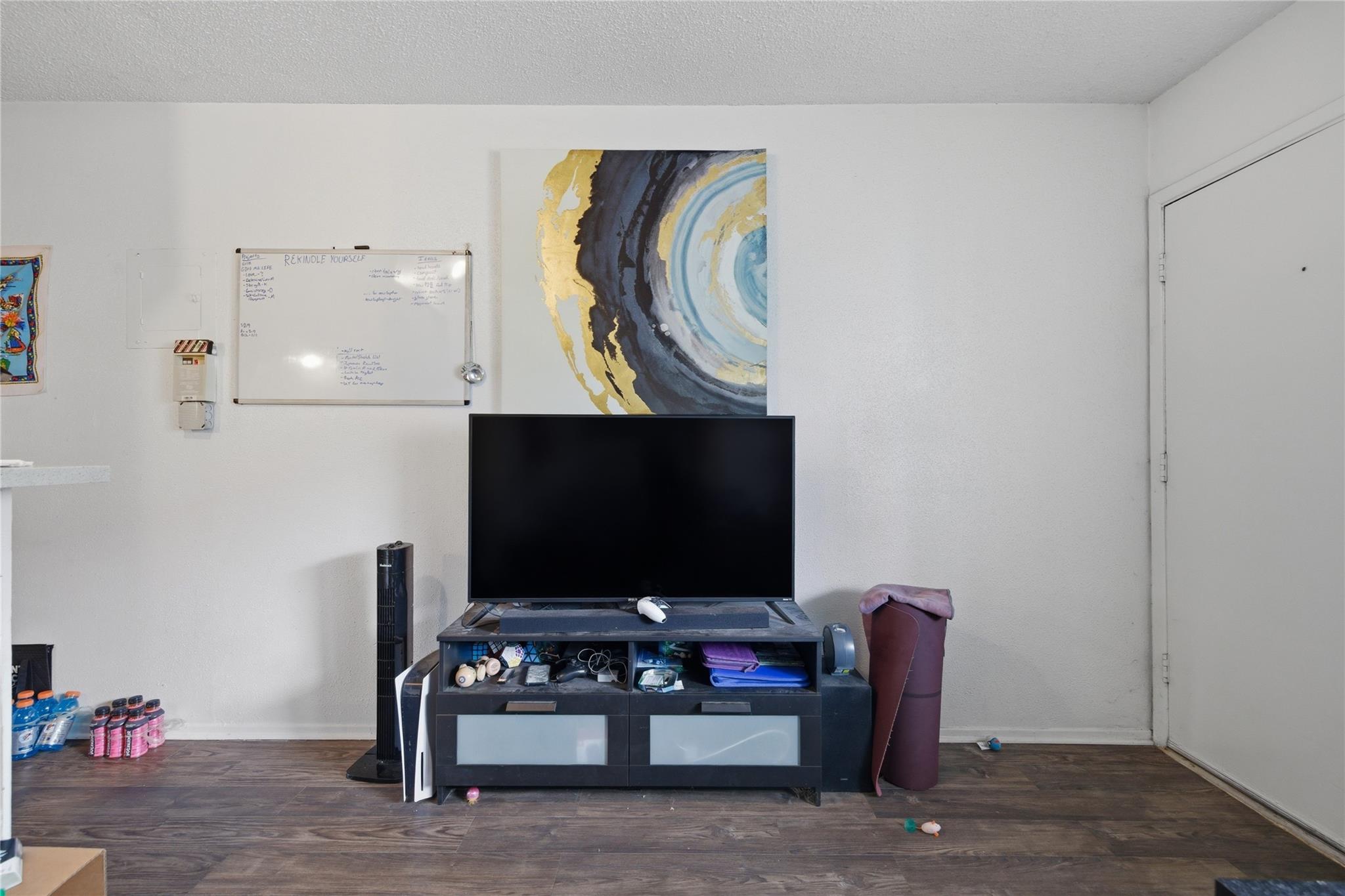 2801 Hemphill PARK #A302 — photo 3