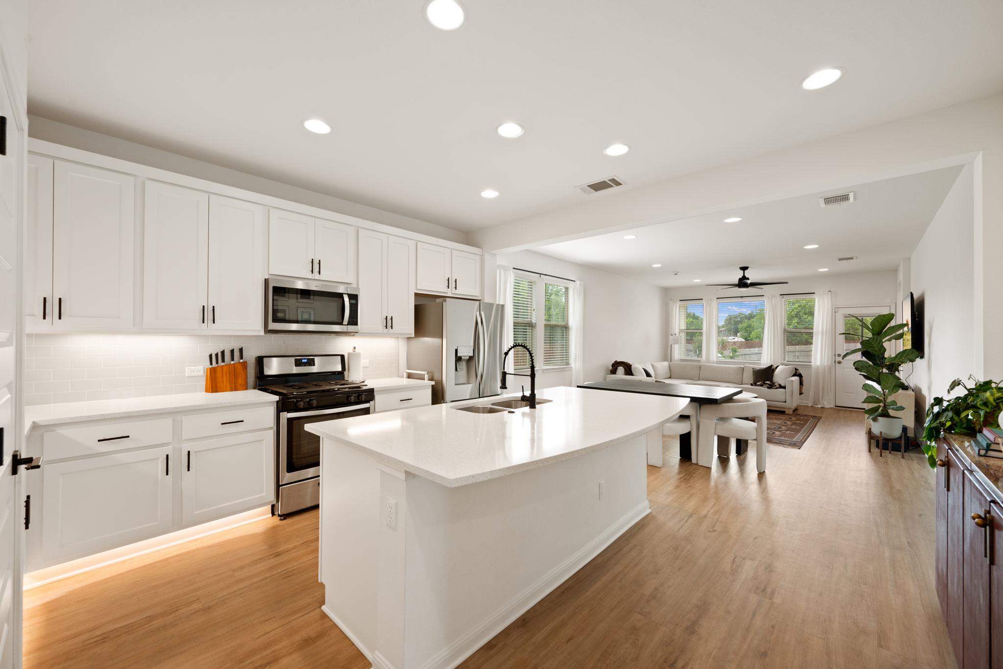 6907 Short Run LN — photo 4