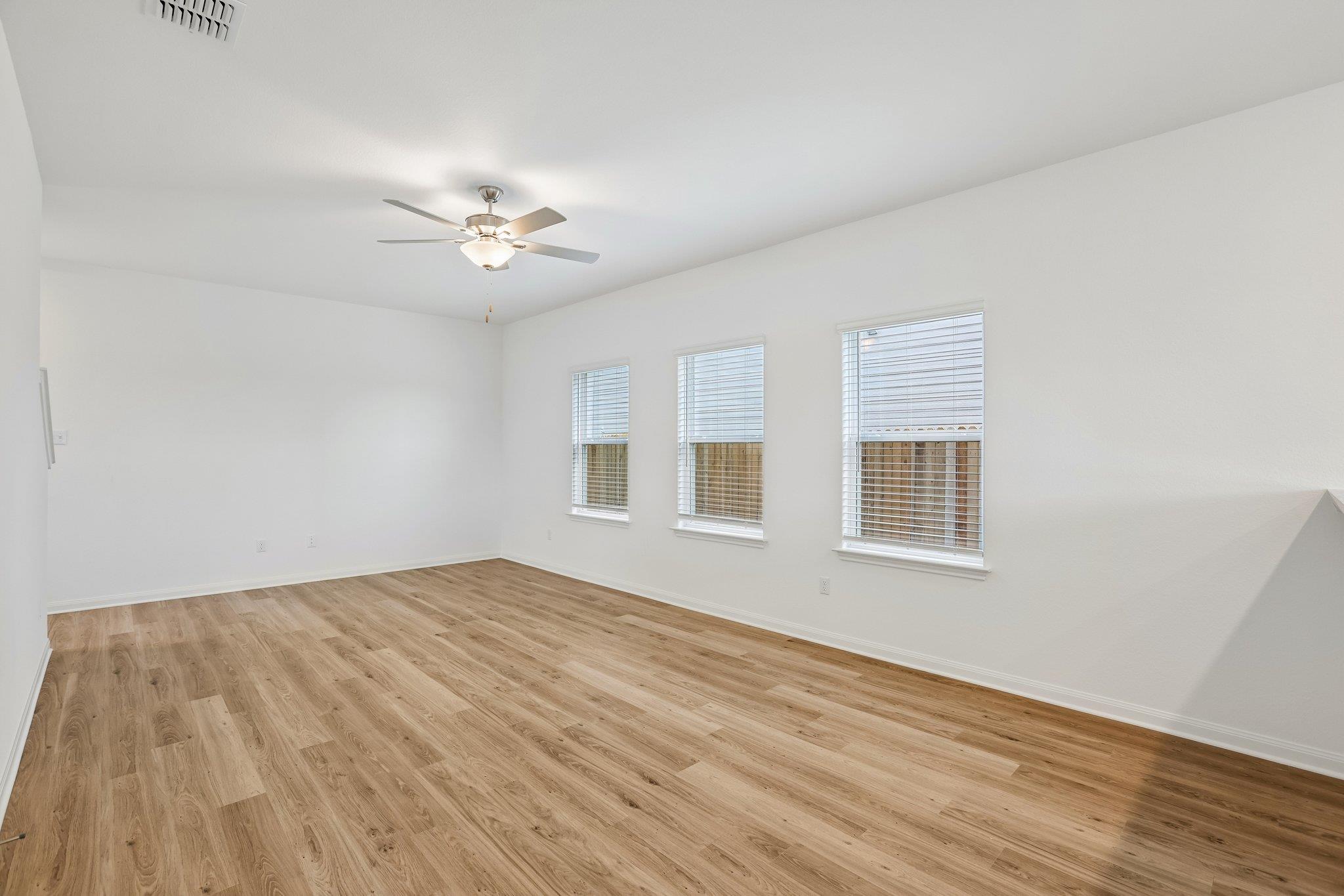 18400 Stellers Sea ST — photo 4