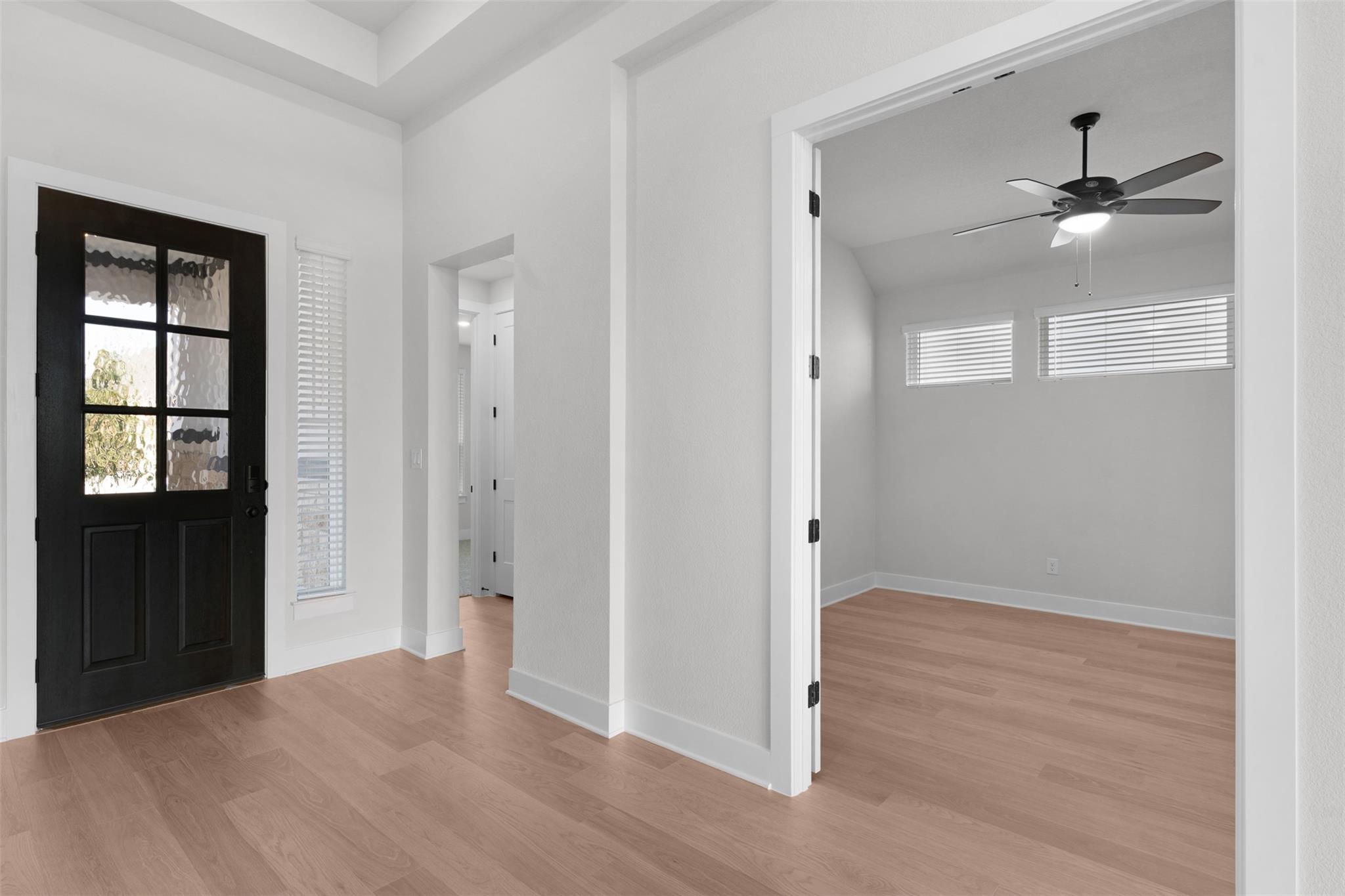 209 West Faulkner ST — photo 3