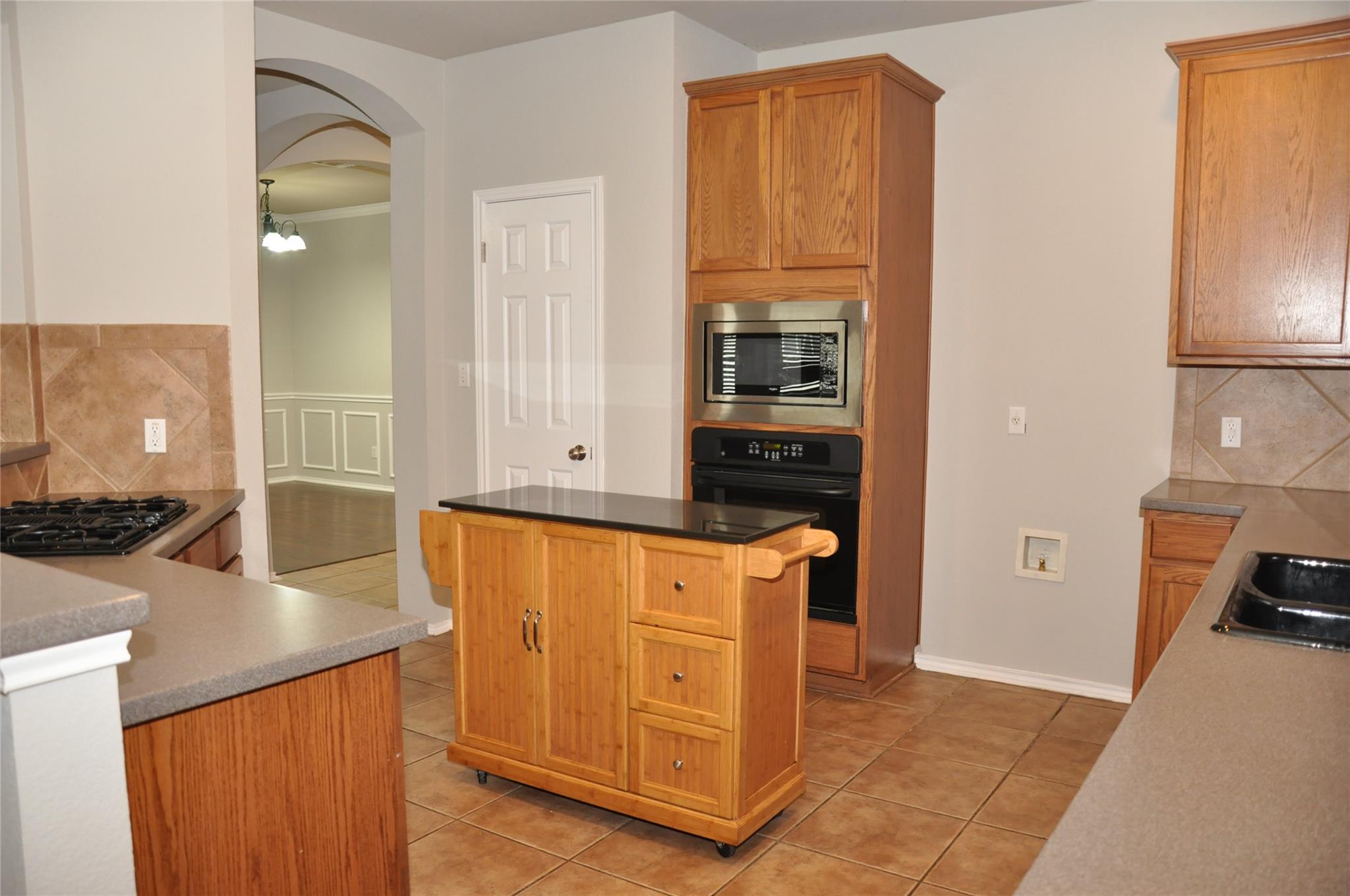 507 Las Colinas DR — photo 4