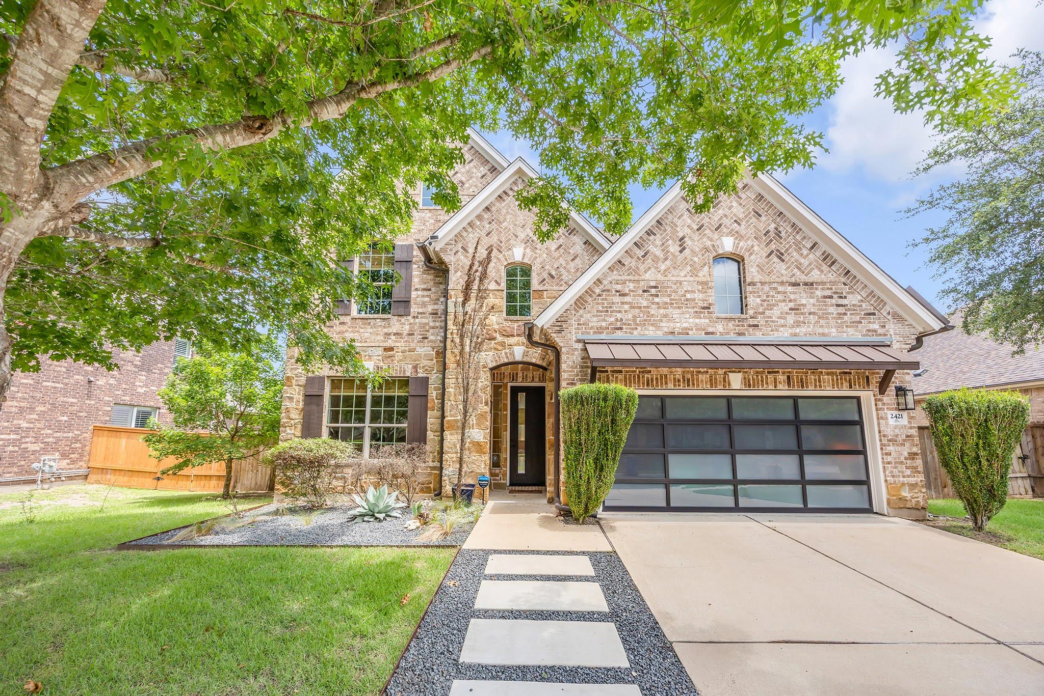 2421 Turtle Mountain BND — photo 3