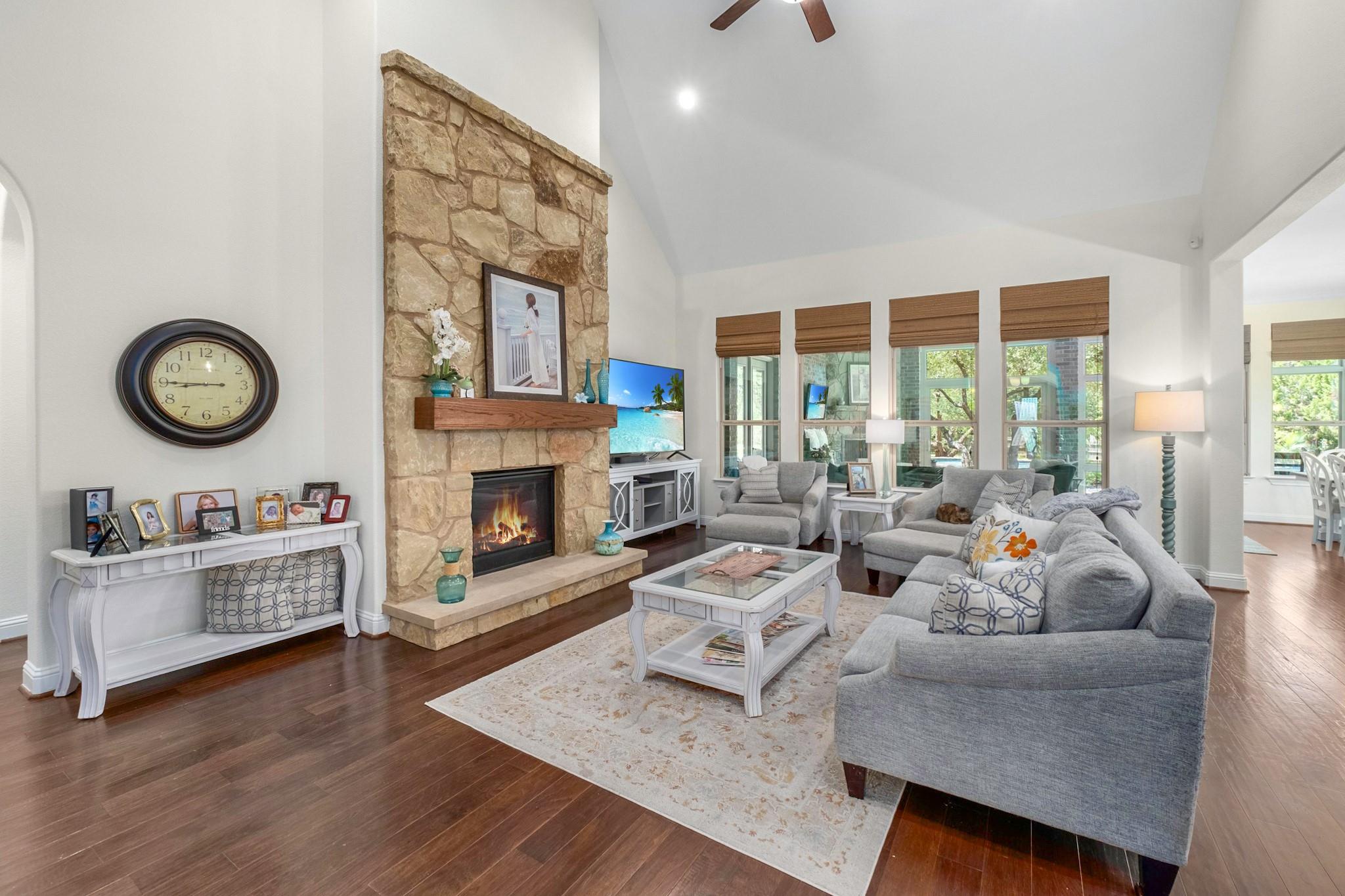 9400 STRATUS DR — photo 5