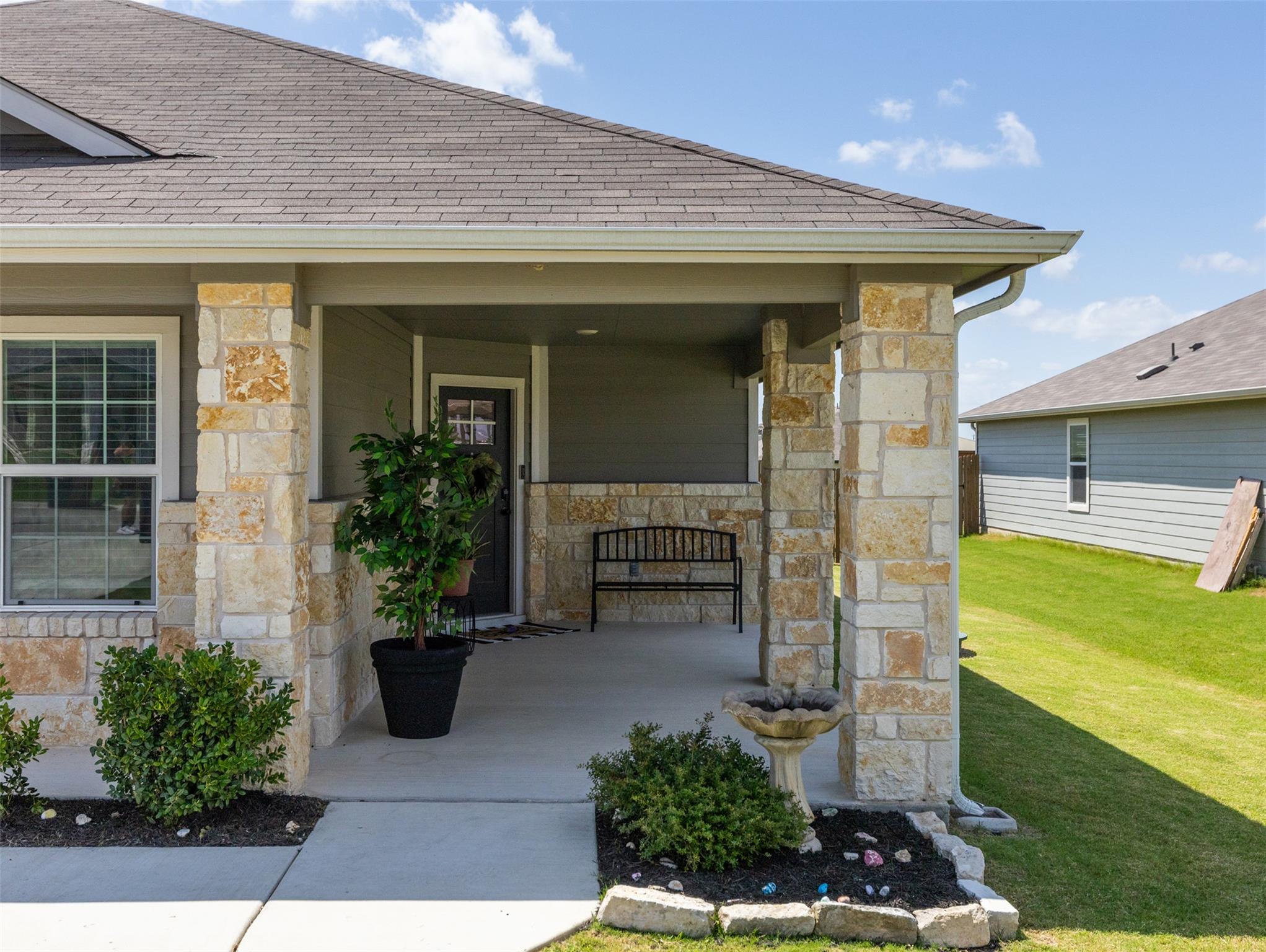 439 Hunter Loop LOOP — photo 3
