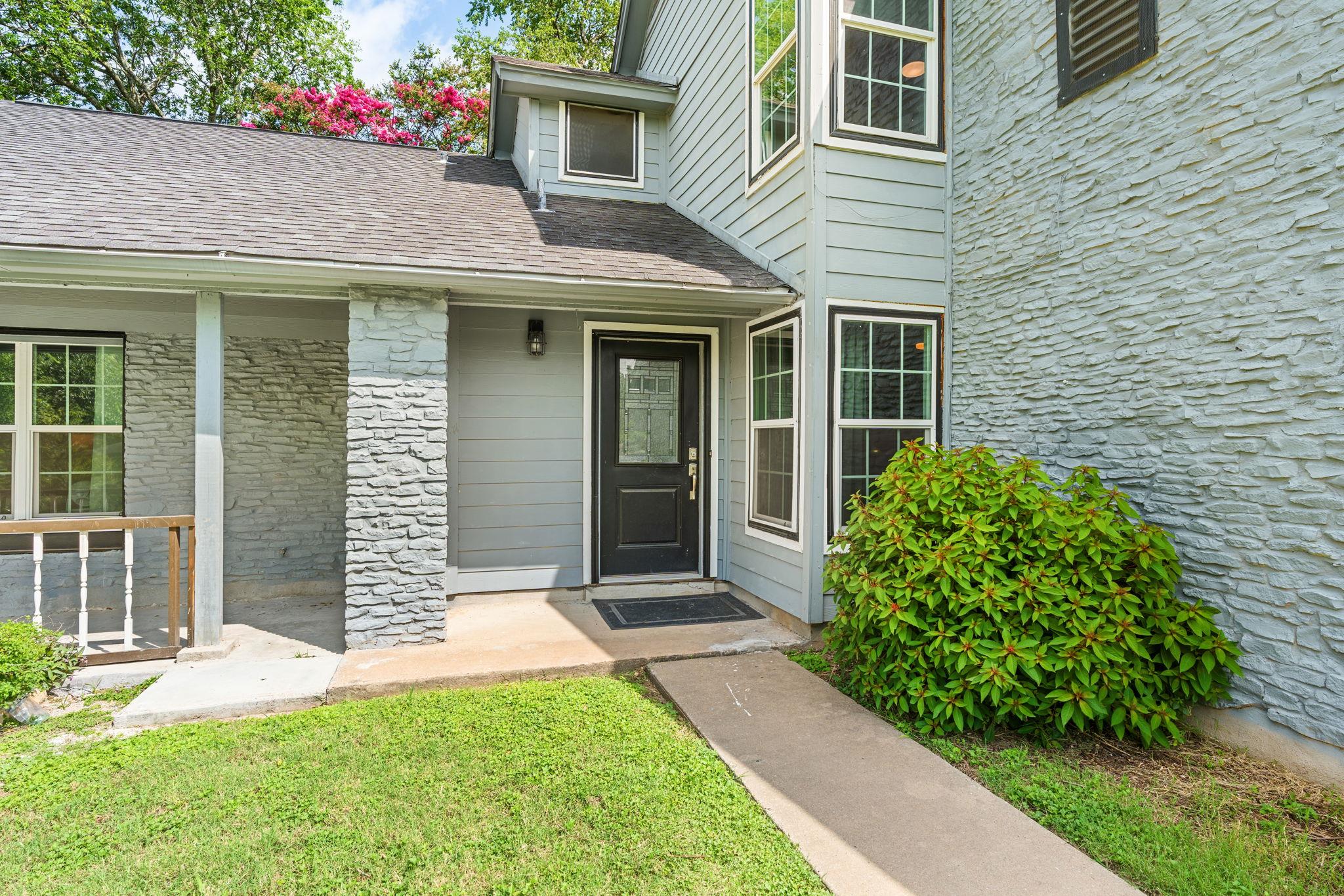 7906 Keneshaw DR — photo 3