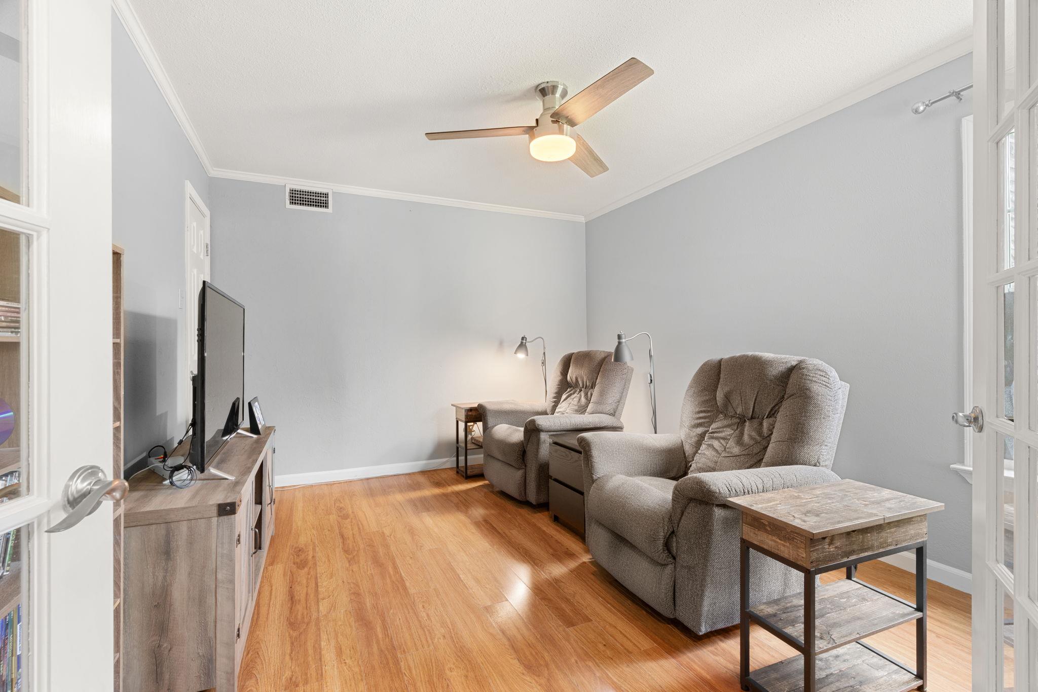 7906 Keneshaw DR — photo 5