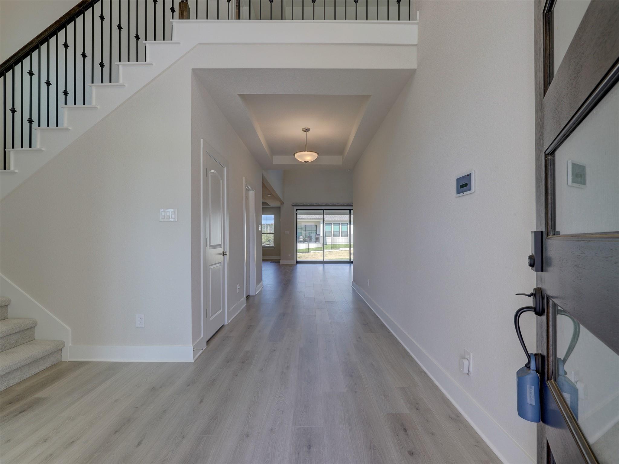 1929 Montella WAY — photo 4
