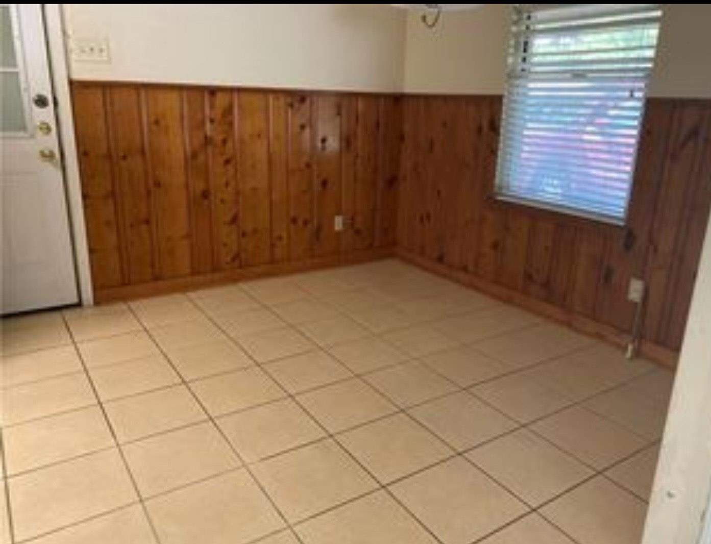 203 Odell ST — photo 4