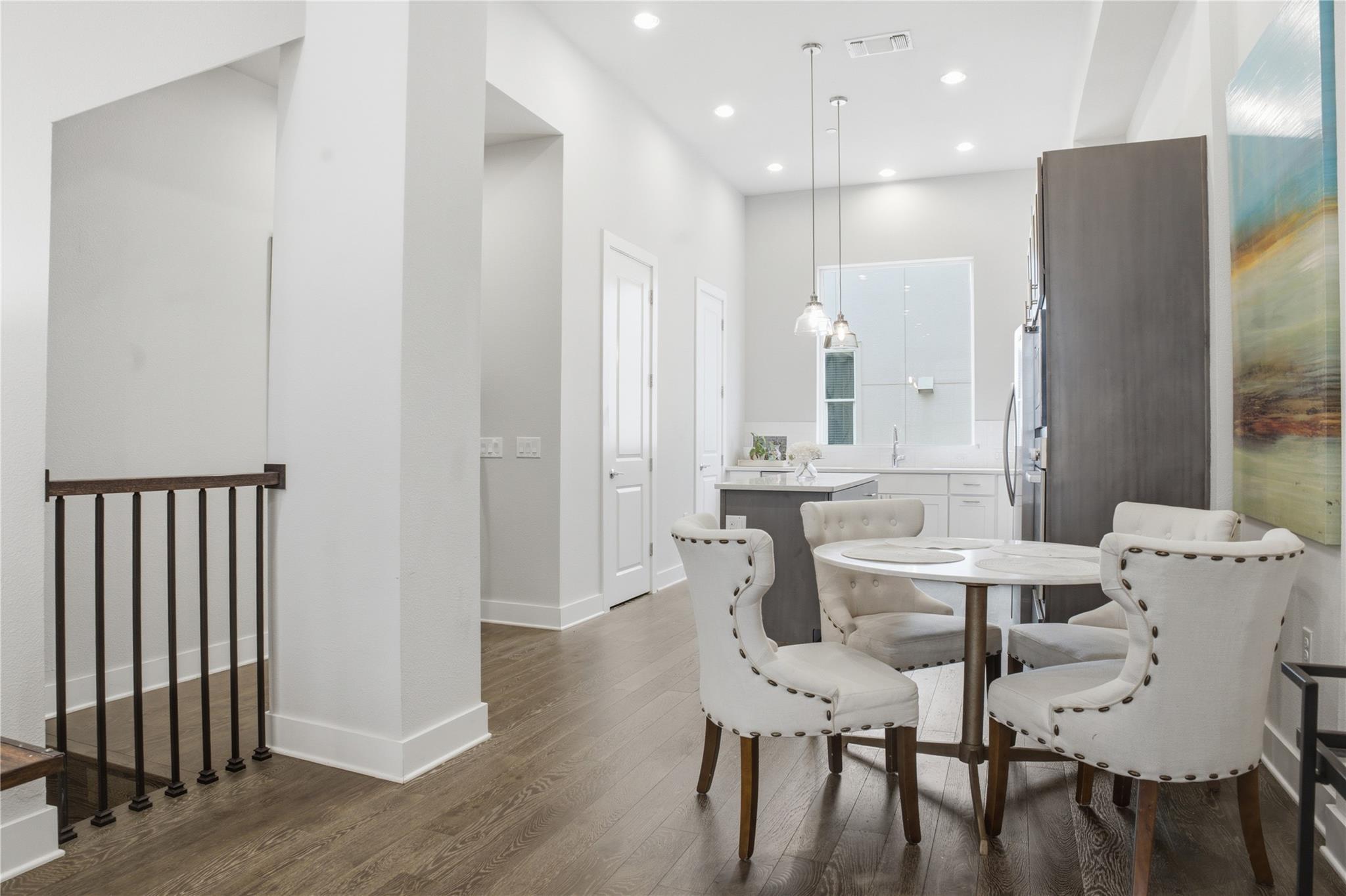 1411 Town Creek DR #6 — photo 5