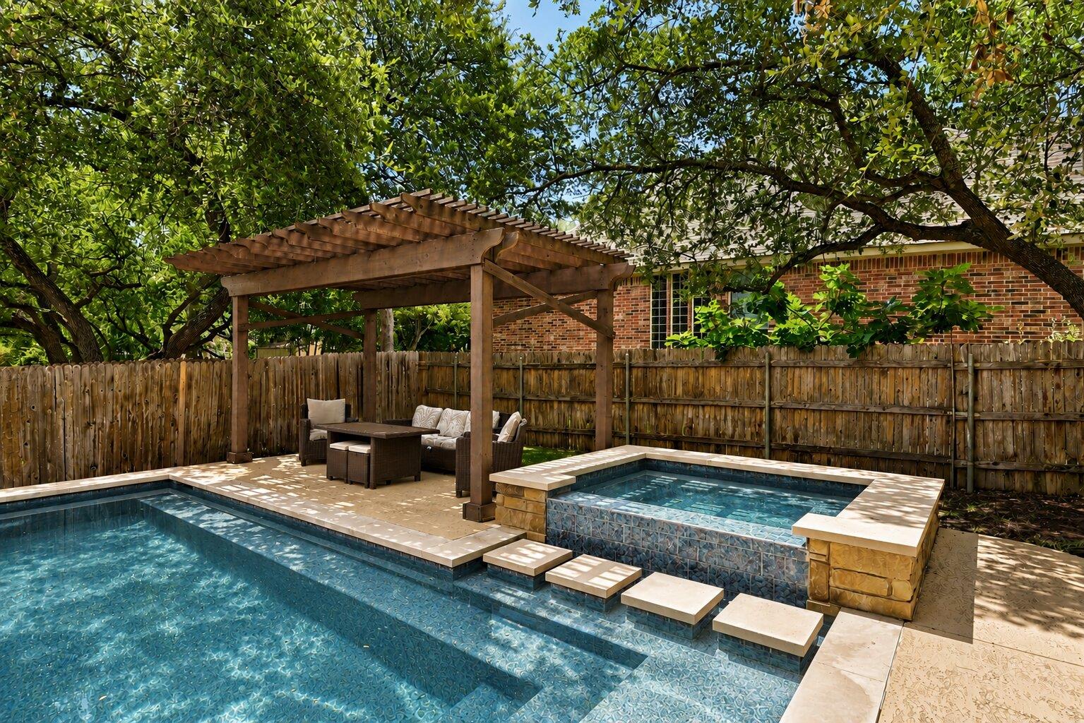 1385 Pine Forest CIR — photo 5