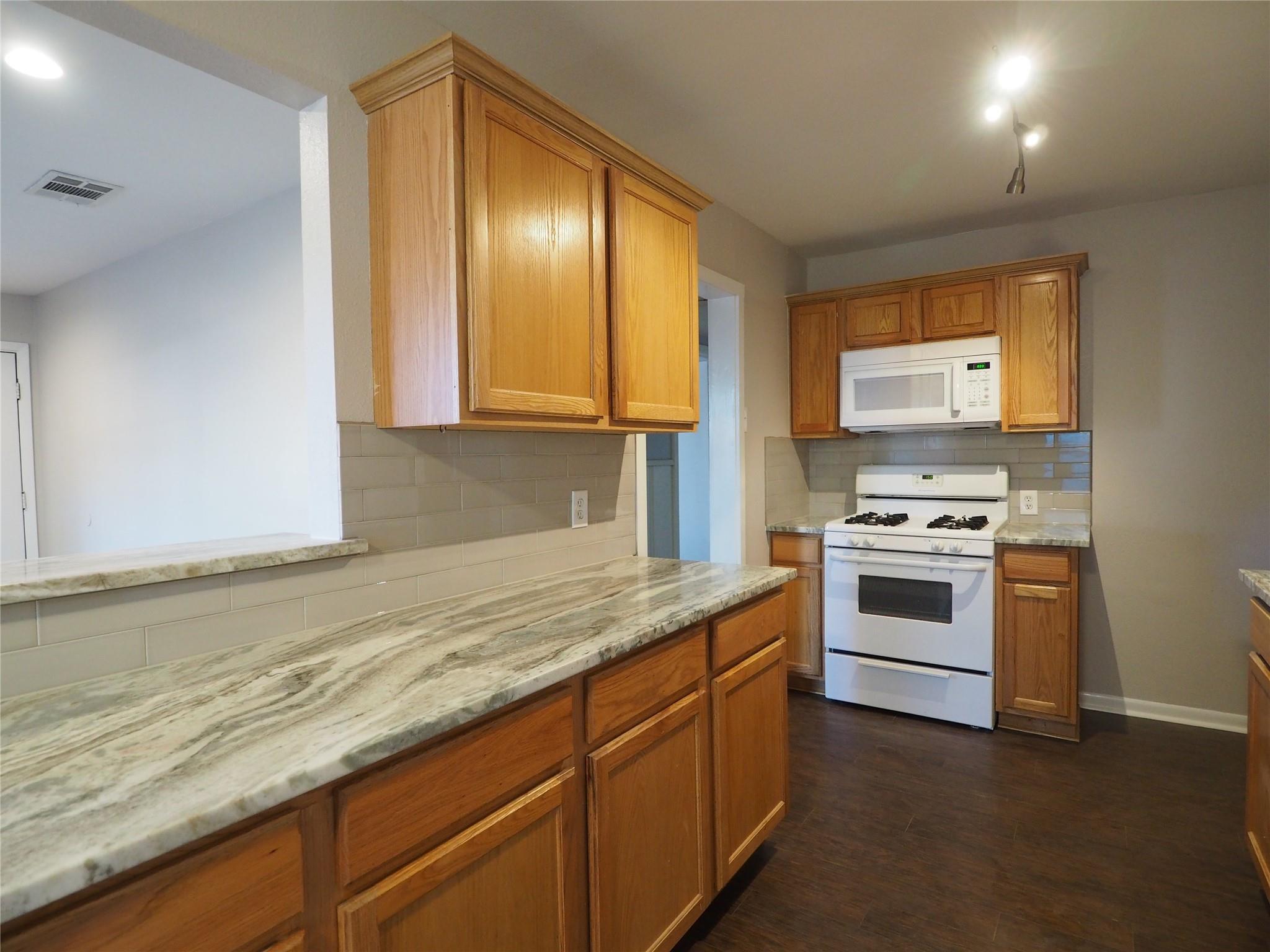 4508 Bennett Ave #A — photo 5